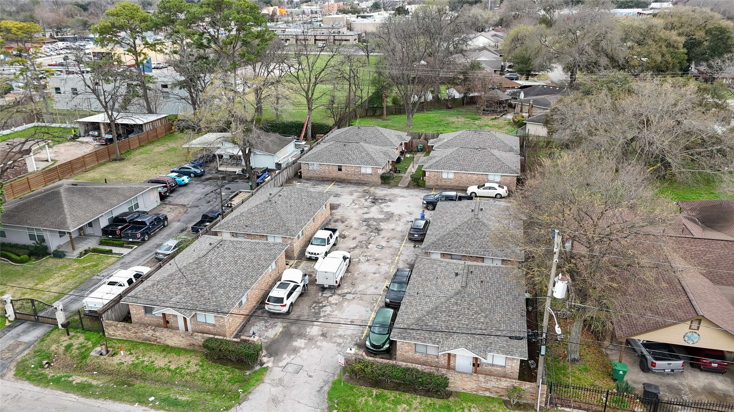 Houston, TX 77076,904 Ellena RD #16
