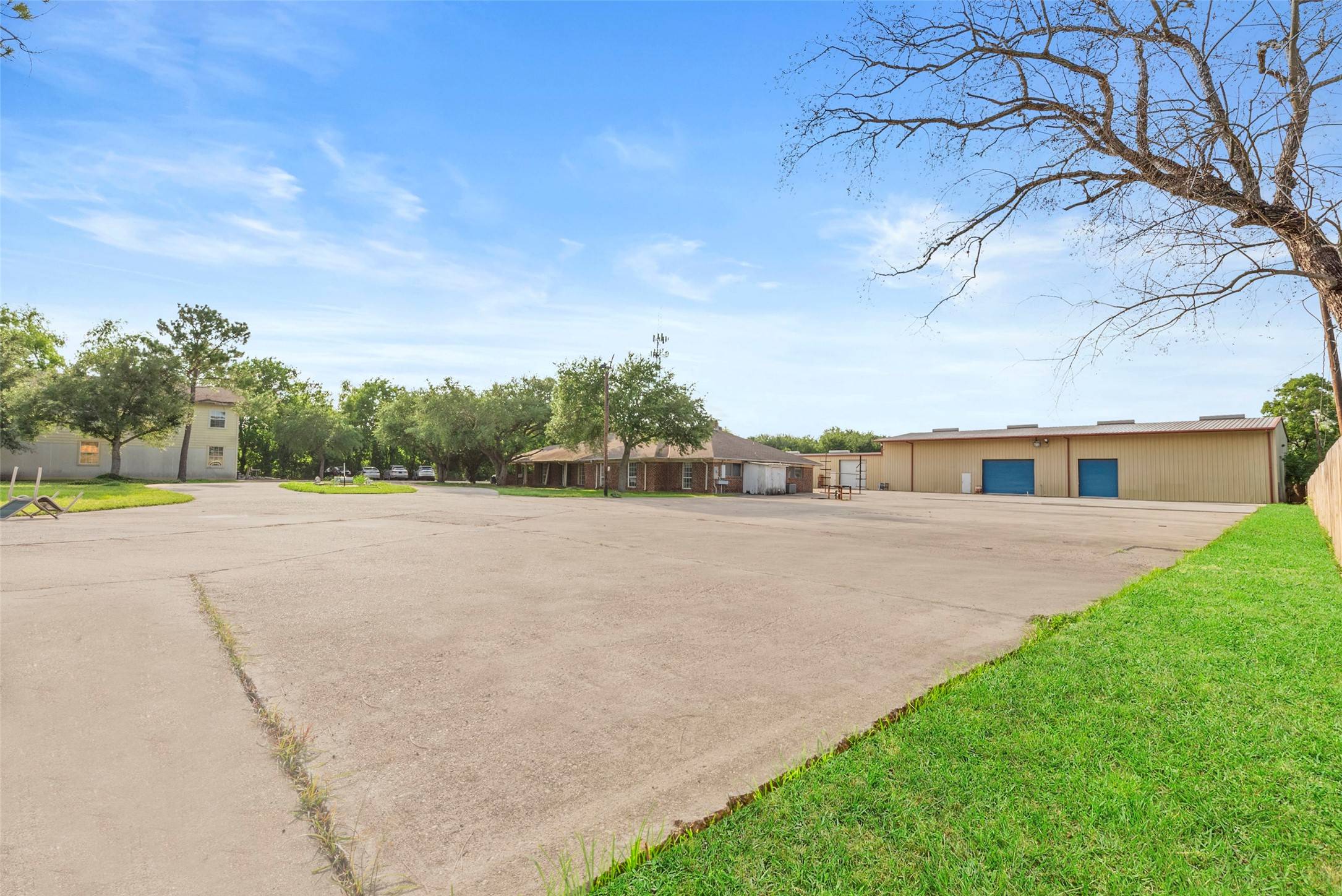 Sugar Land, TX 77498,2701 Charles LN