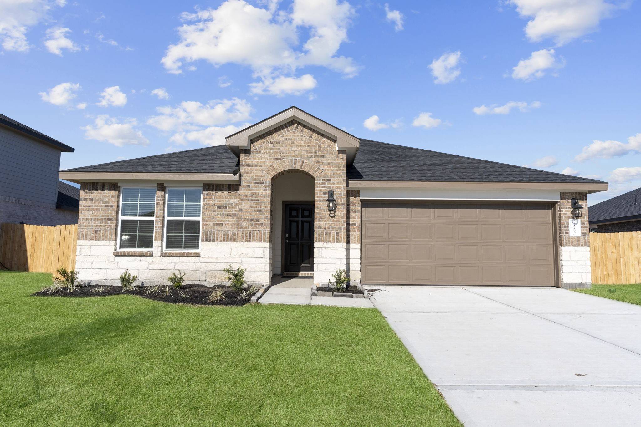 Iowa Colony, TX 77583,1223 Sandy Shore LN