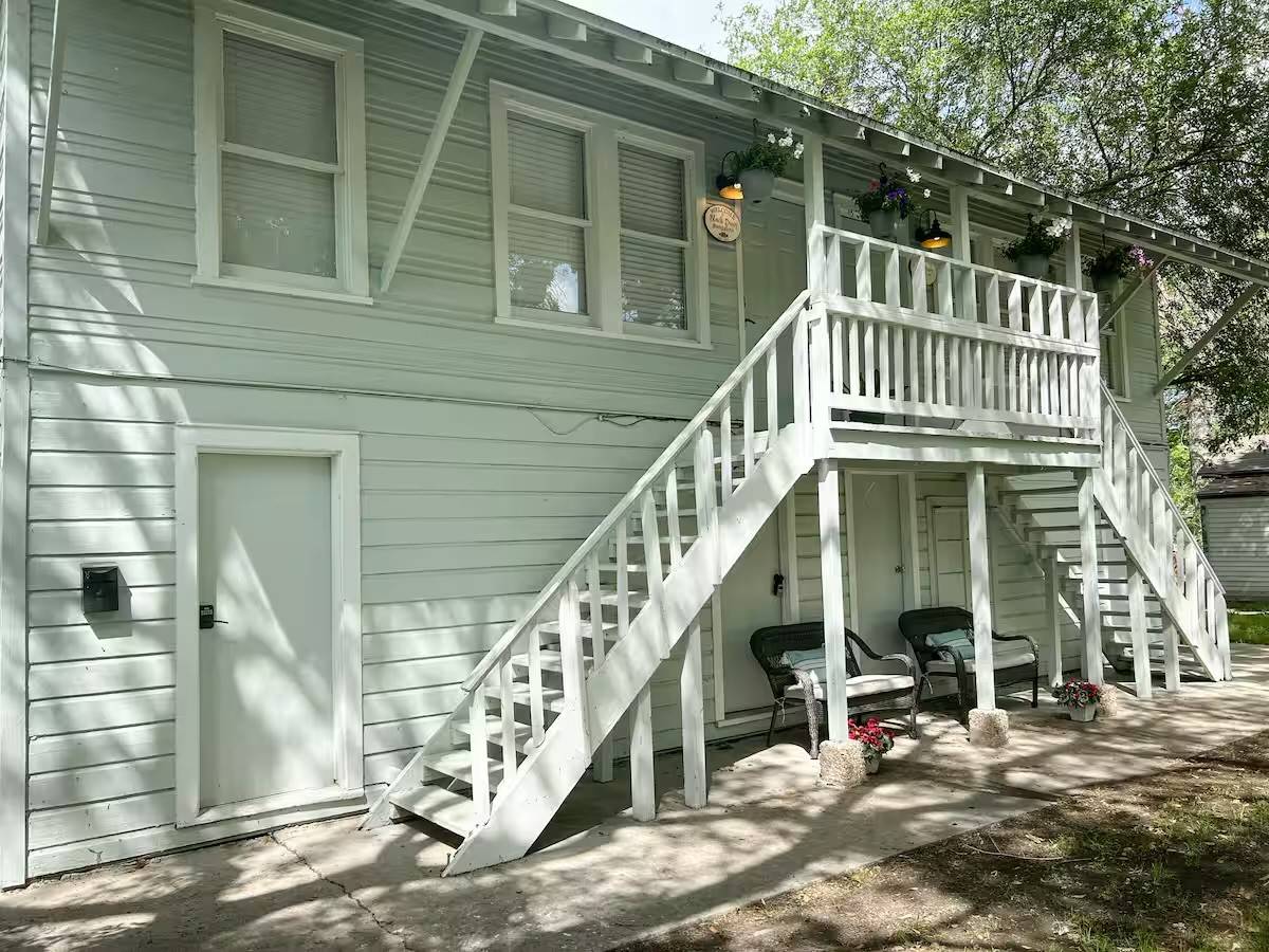 Texas City, TX 77590,1228 2nd AVE S #A
