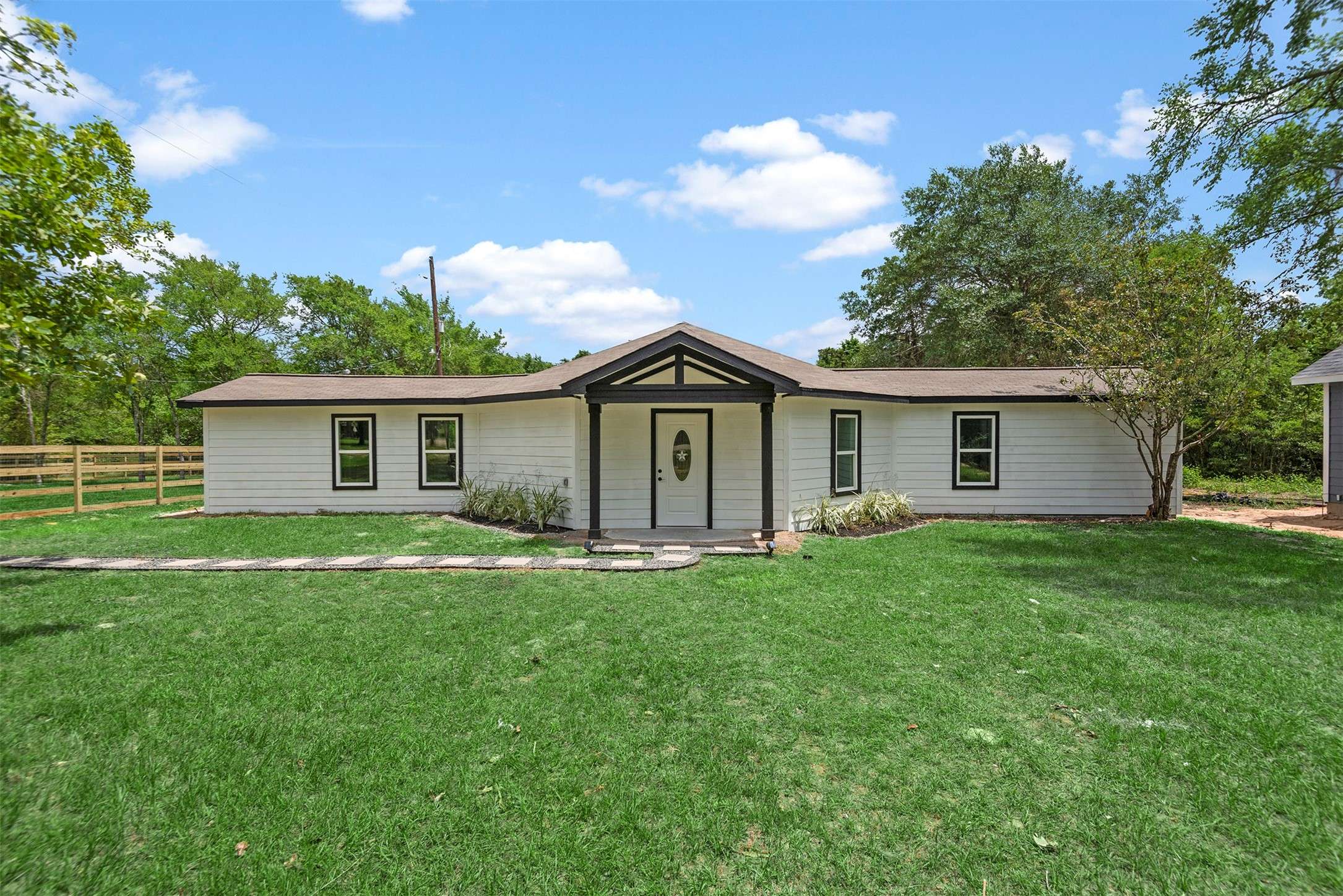 Hempstead, TX 77445,26562 Armadillo DR