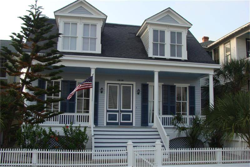 Galveston, TX 77550,1216 Post Office ST #2
