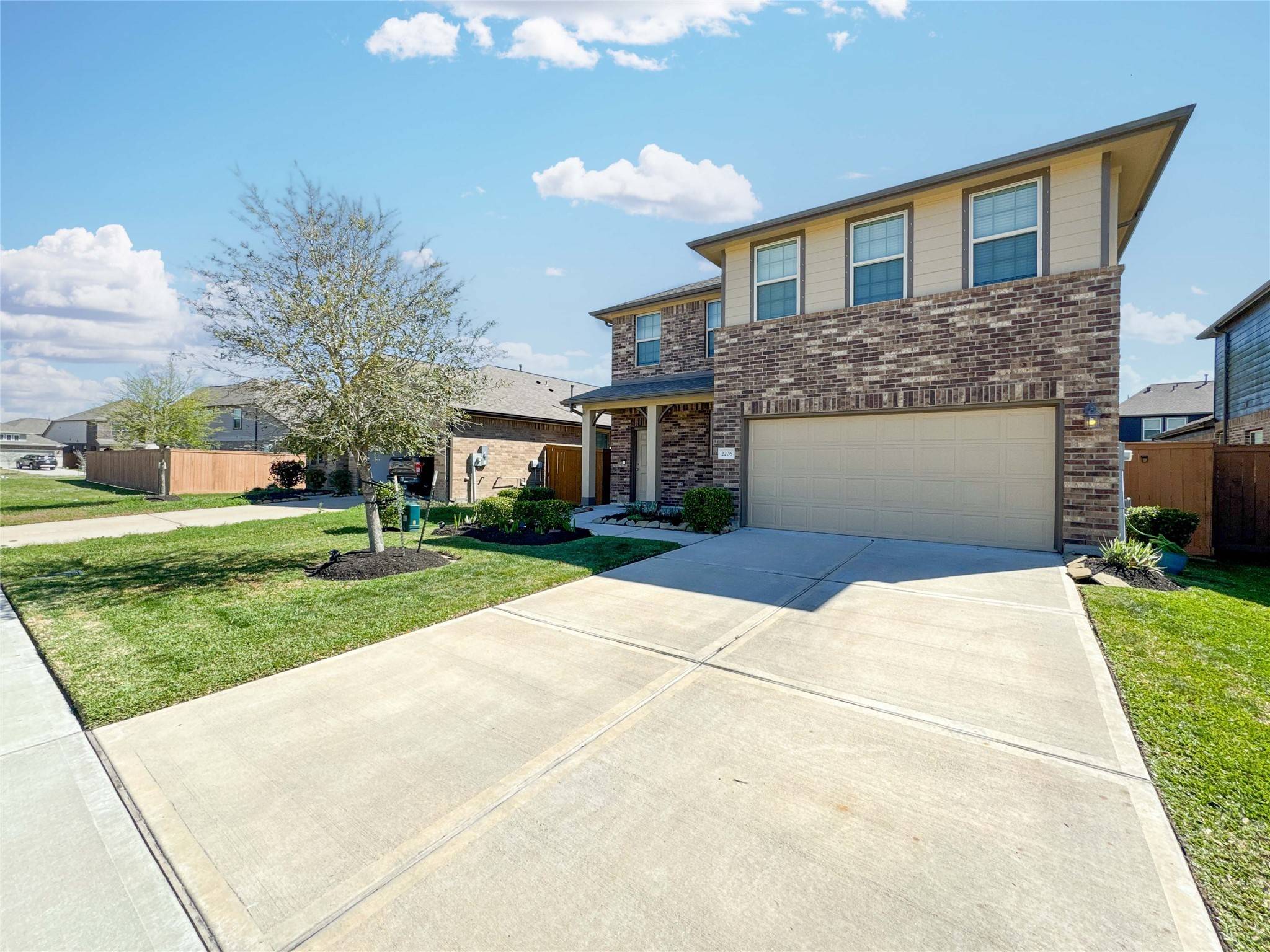 Texas City, TX 77568,2206 Islawild WAY