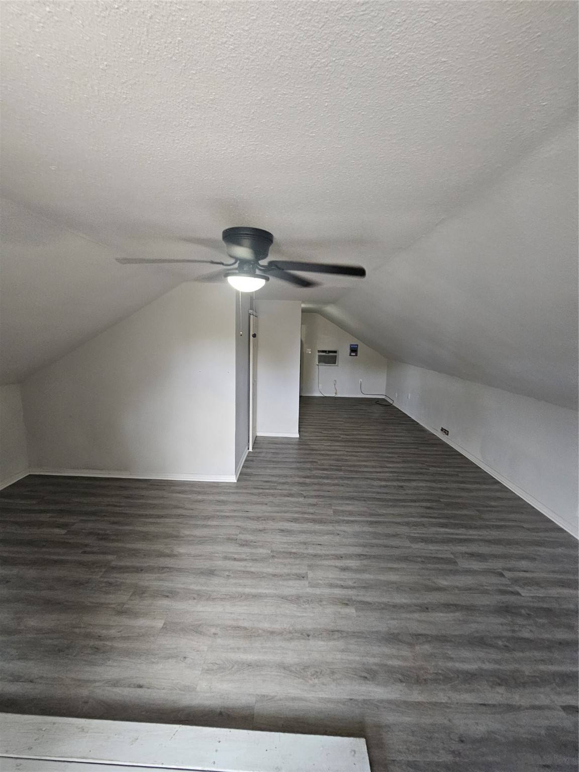 La Marque, TX 77568,1410 1/2 Lake RD