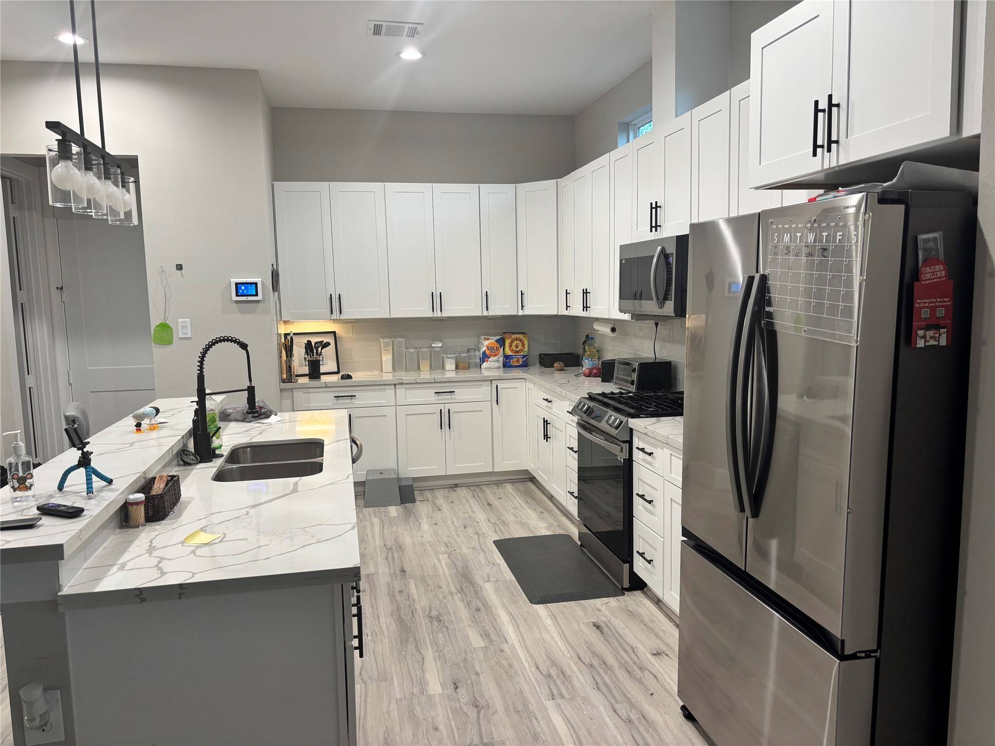 Houston, TX 77021,6831 Paris ST