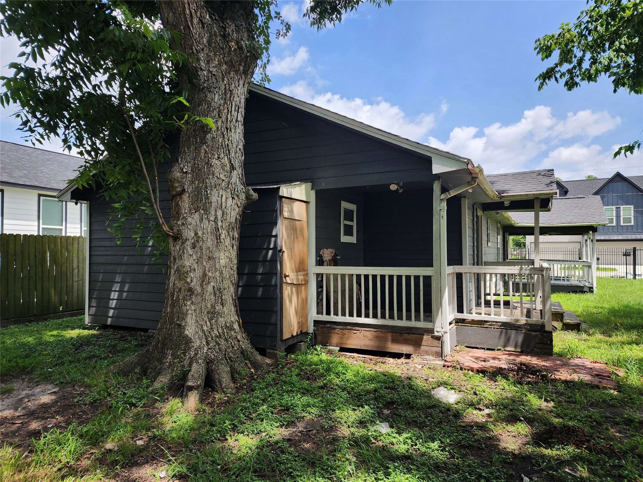 Houston, TX 77088,809 Fortune ST