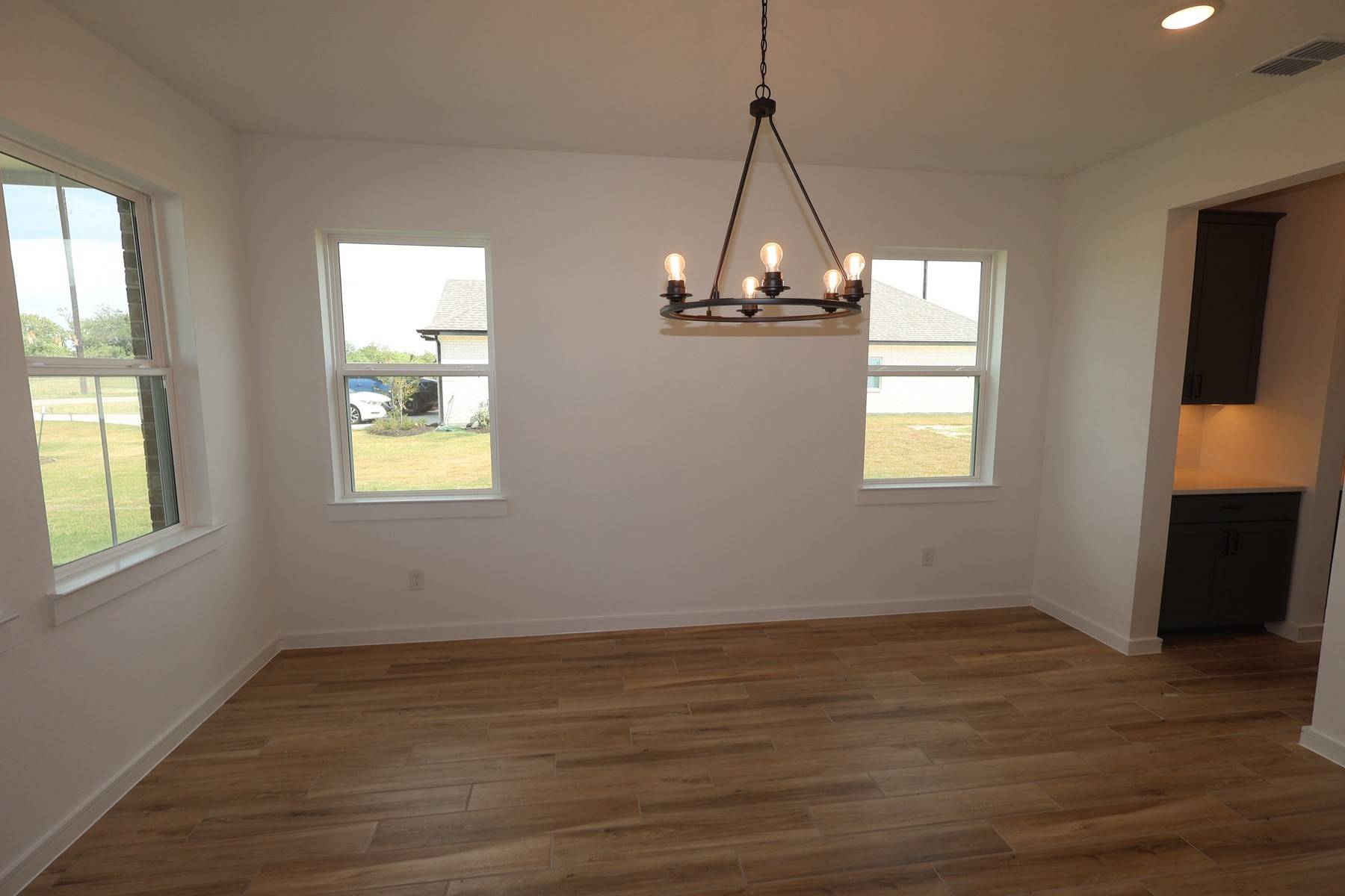 Sealy, TX 77474,303 Cobb CT