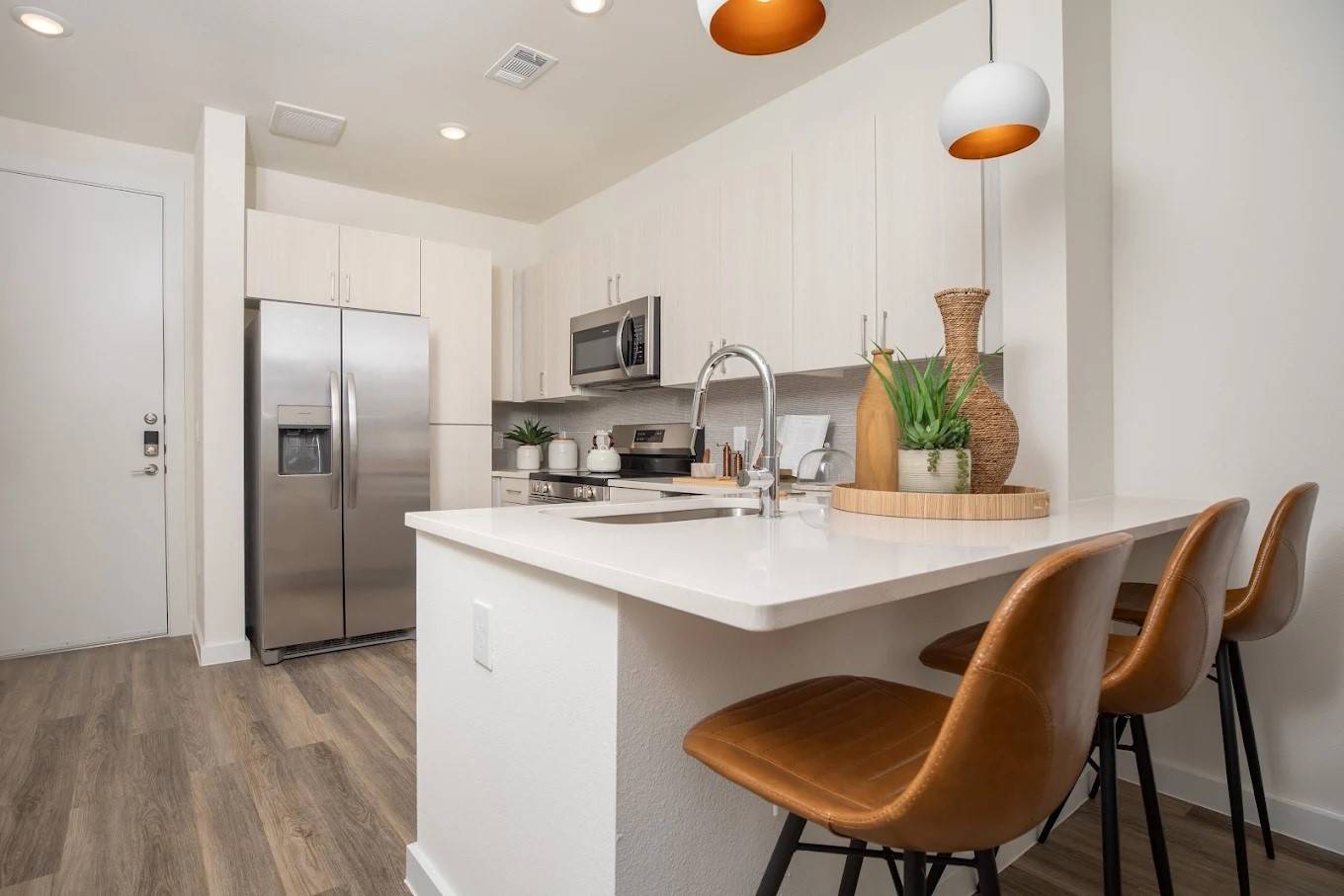 Houston, TX 77009,1690 North LOOP #284