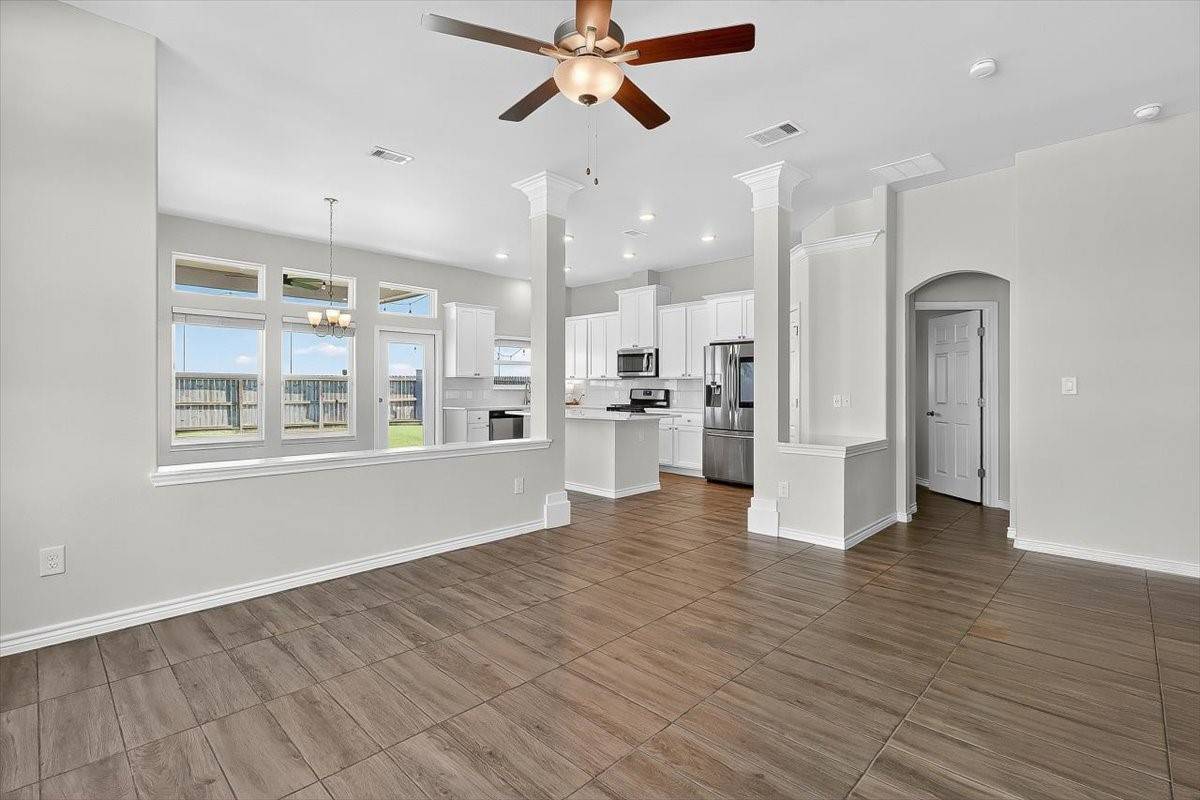 Corpus Christi, TX 78415,1250 Thames Chase DR