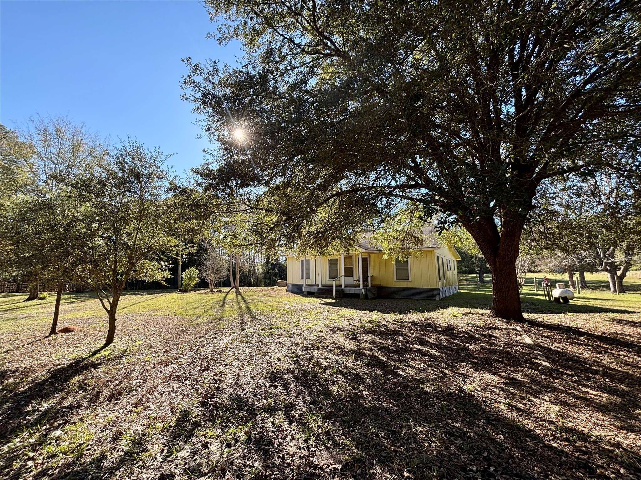 Colmesneil, TX 75938,361 County Road 2570