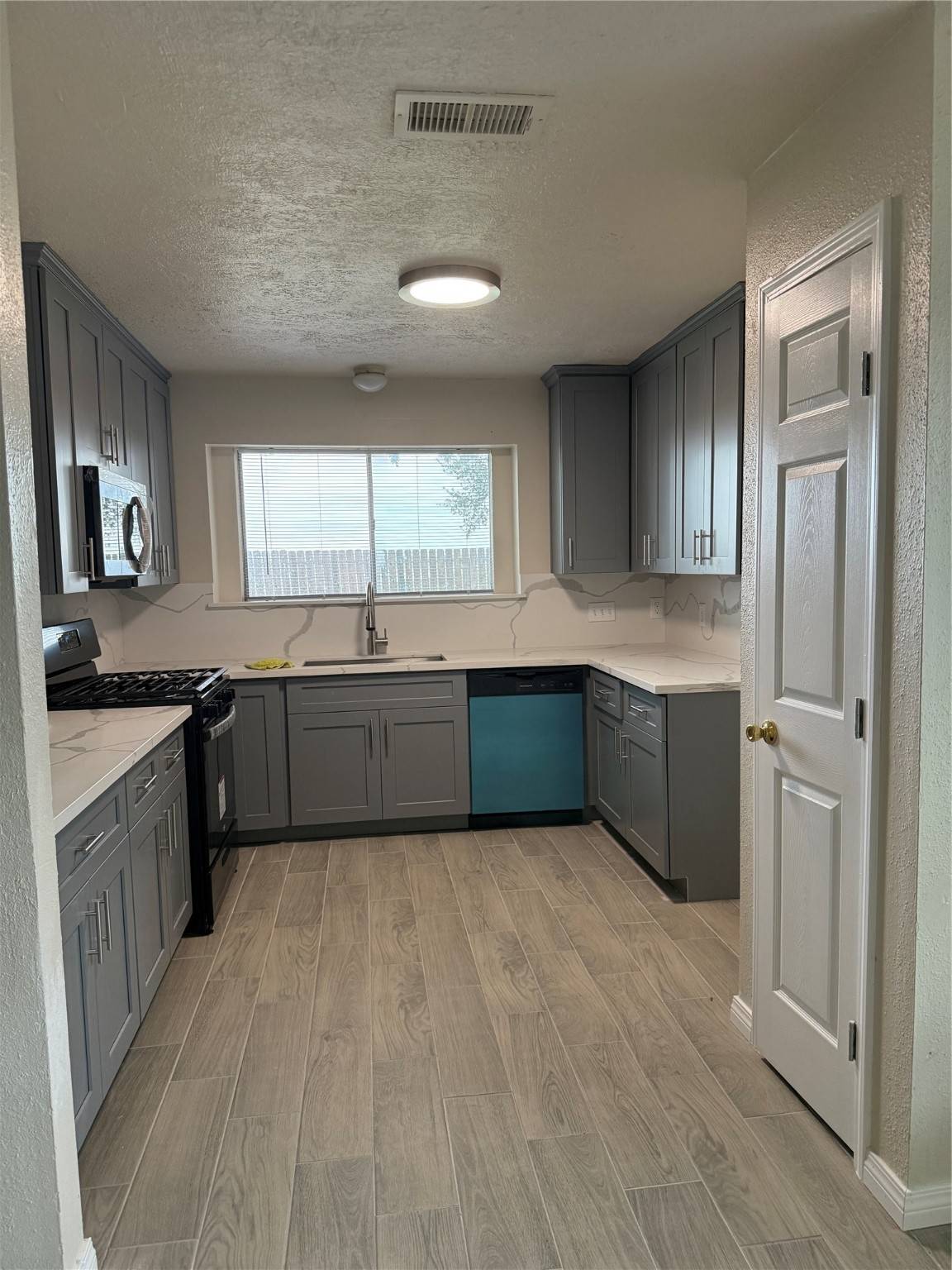 Houston, TX 77066,14207 Timberhaven DR