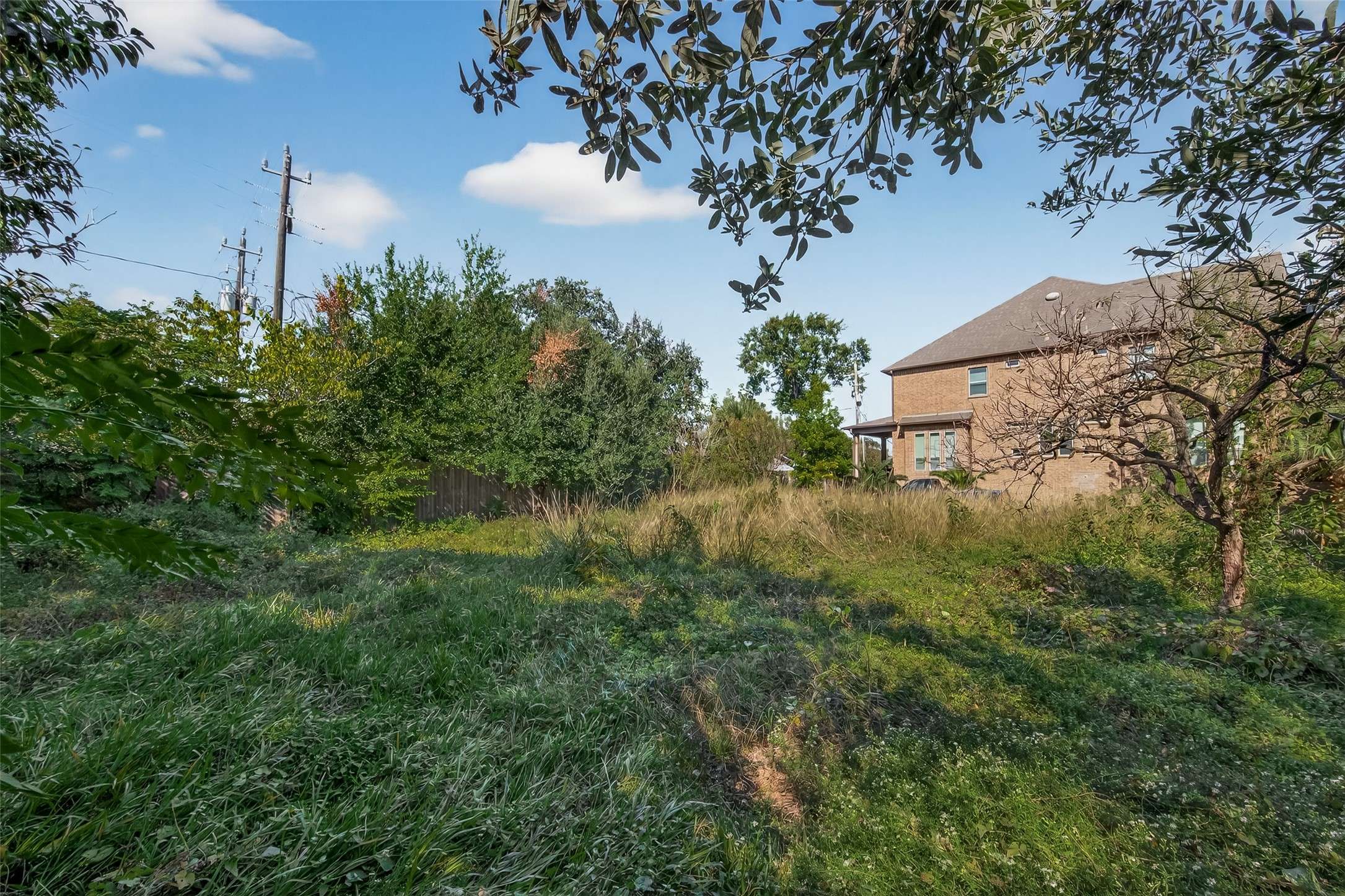 Houston, TX 77025,8014 Serenity CT