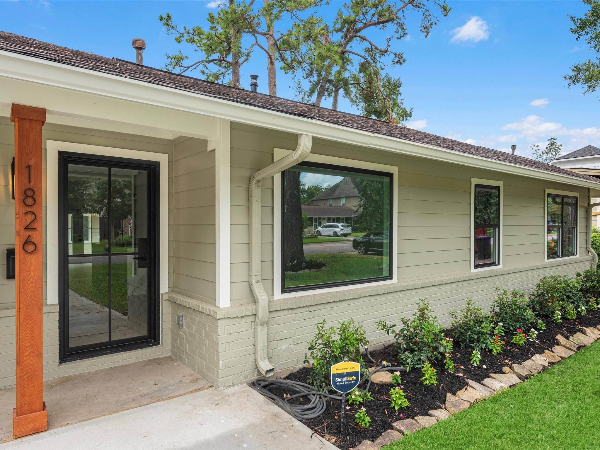 Houston, TX 77018,1826 Woodcrest DR