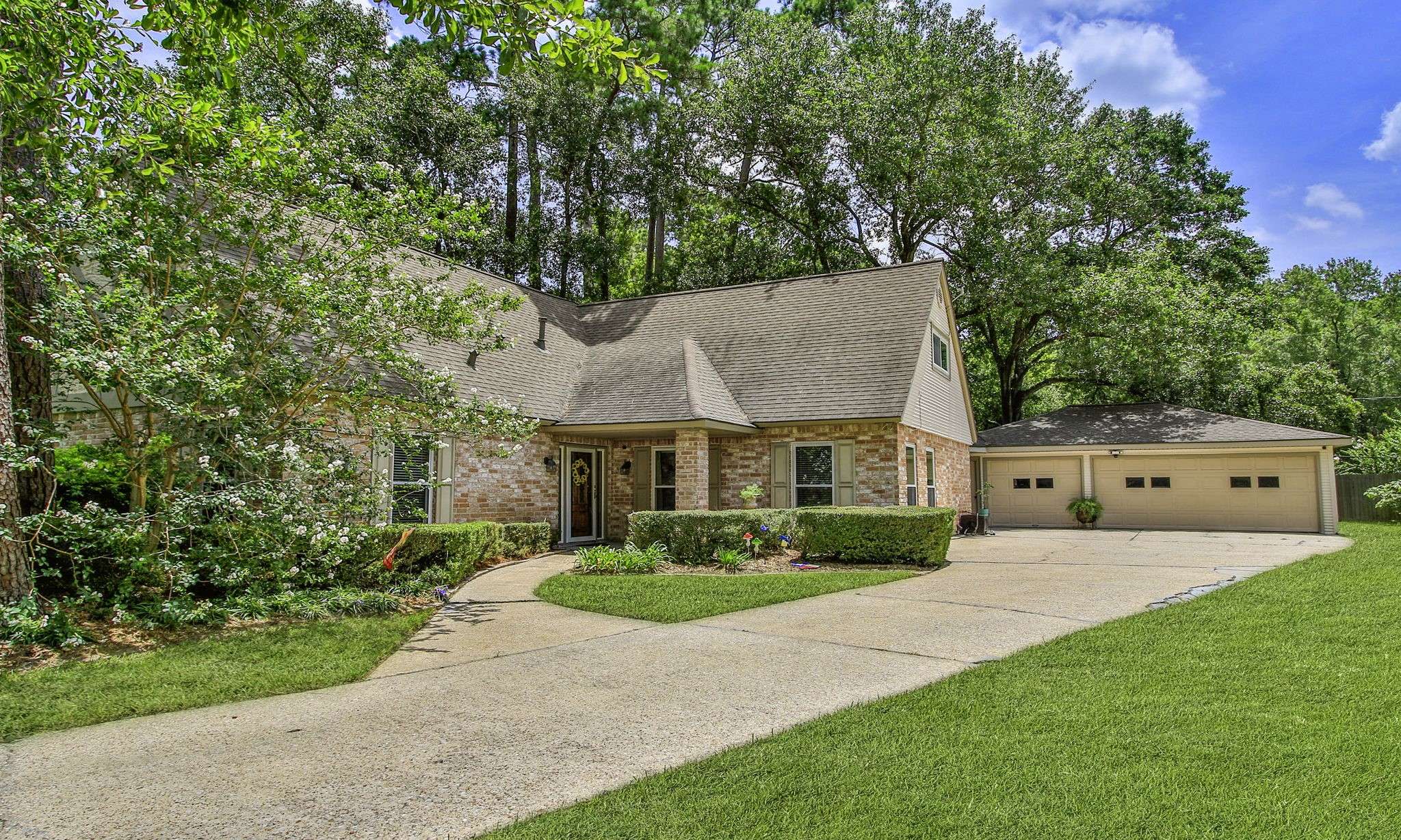 Spring, TX 77379,8203 Colonial Forest LN