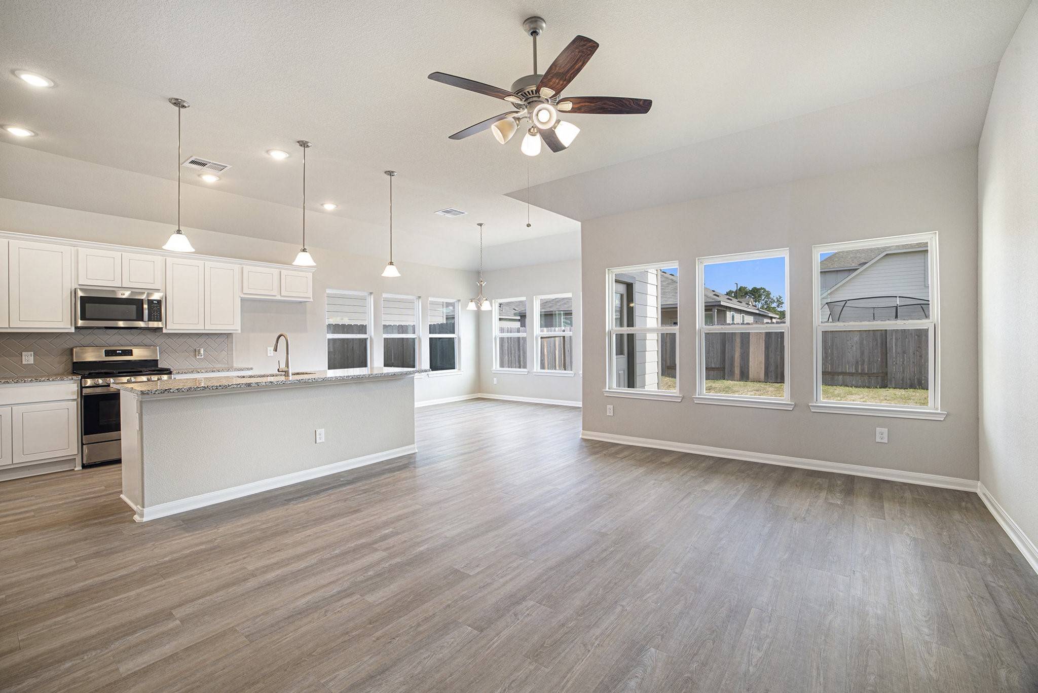 Cleveland, TX 77327,10361 Woodhill Spa LN