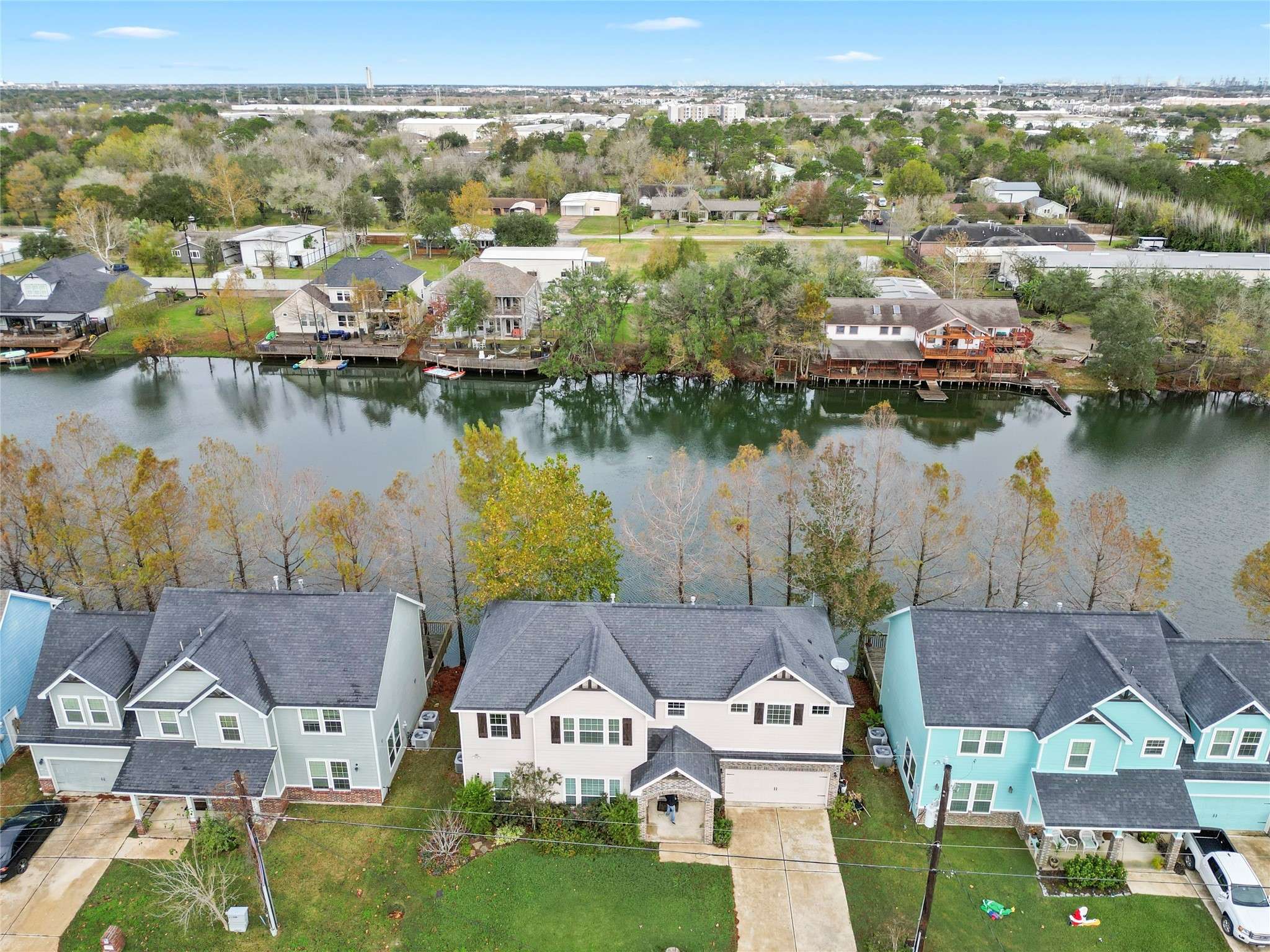 Kemah, TX 77565,1116 S Kemah DR
