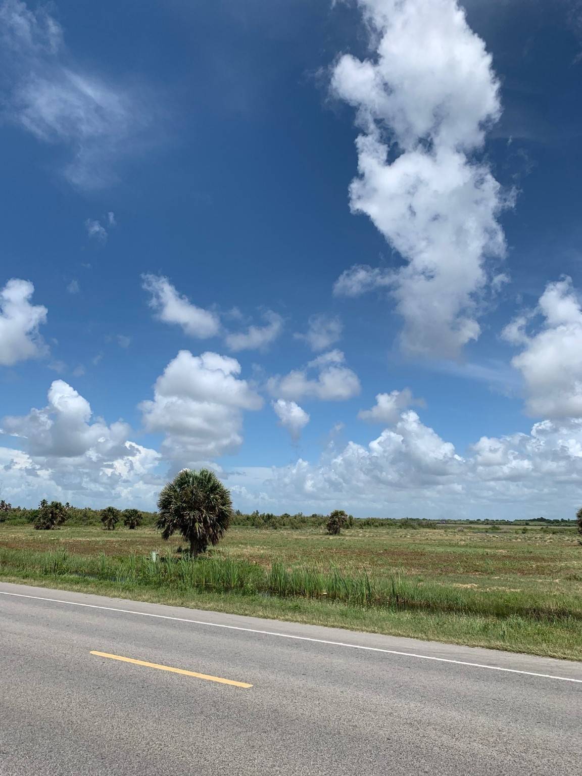 Gilchrist, TX 77617,1575 Hwy 87