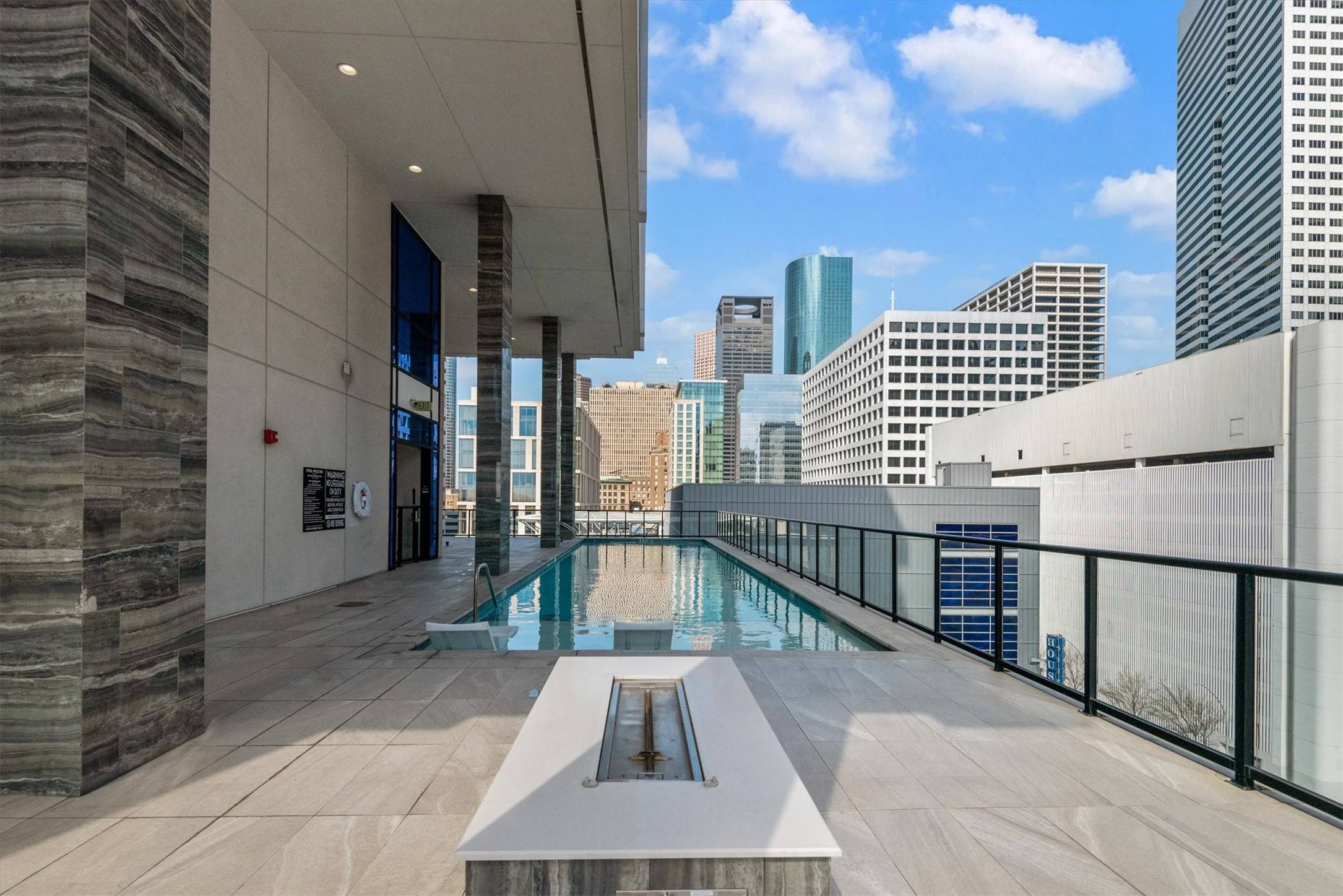 Houston, TX 77002,1211 Caroline ST #1504
