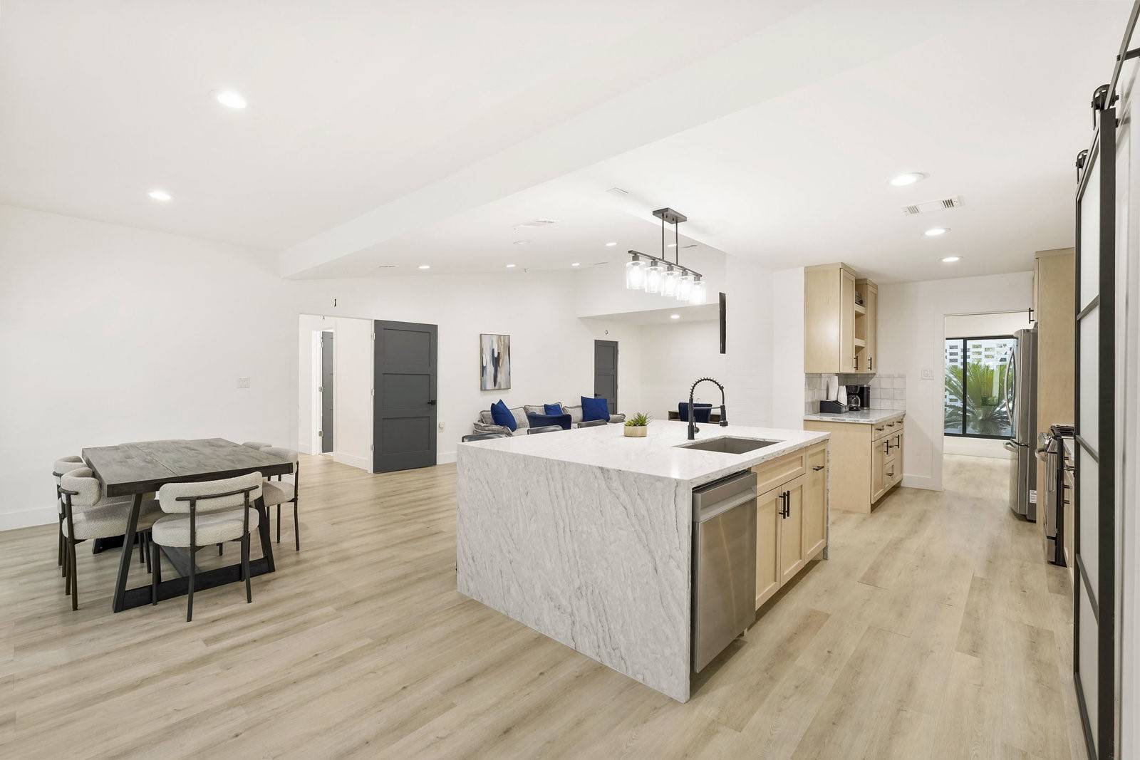 Houston, TX 77063,3327 Freshmeadows DR