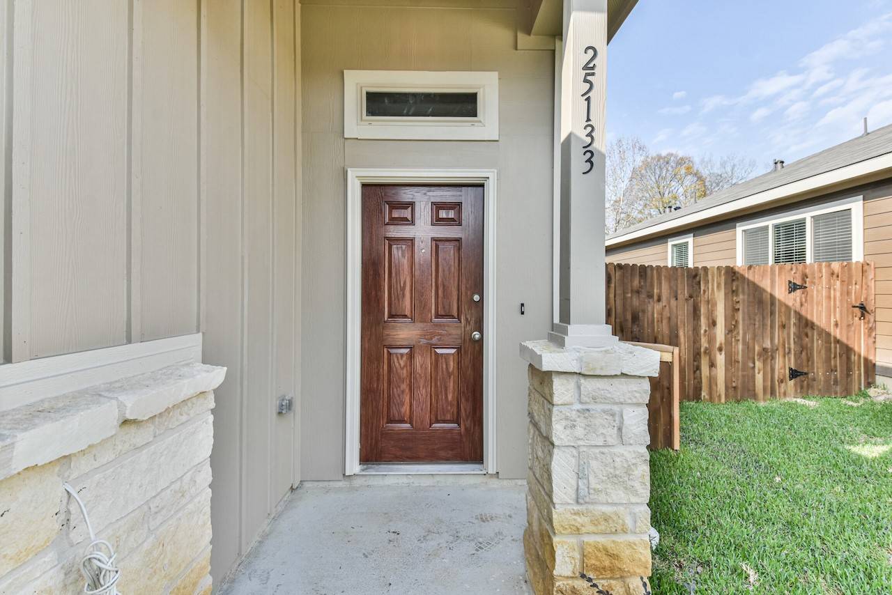 Magnolia, TX 77354,25544 and 25548 Starling LN