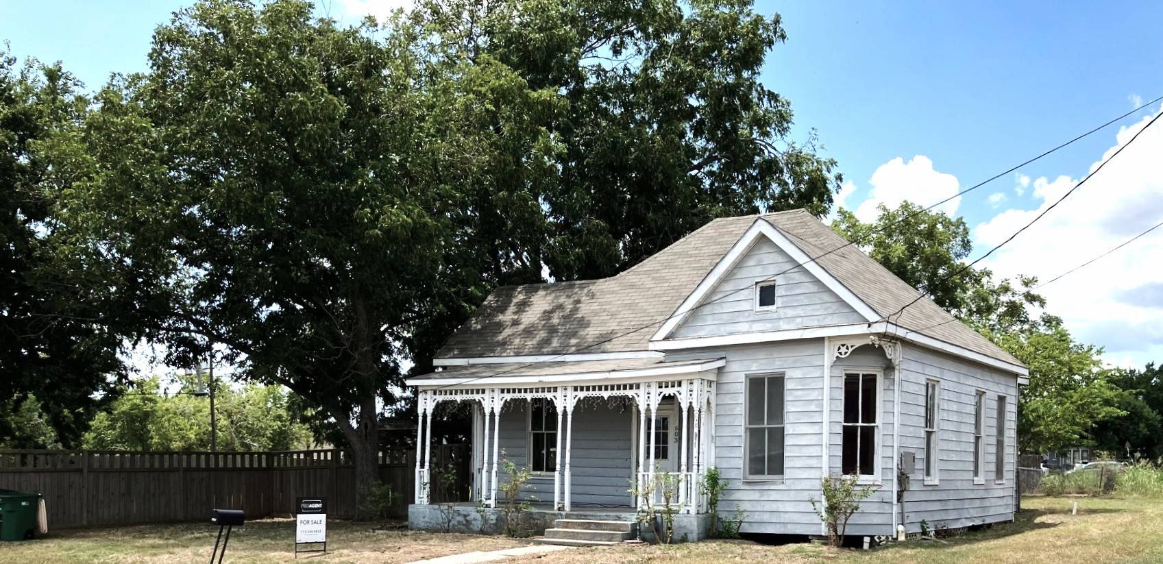 Victoria, TX 77901,603 N Depot ST