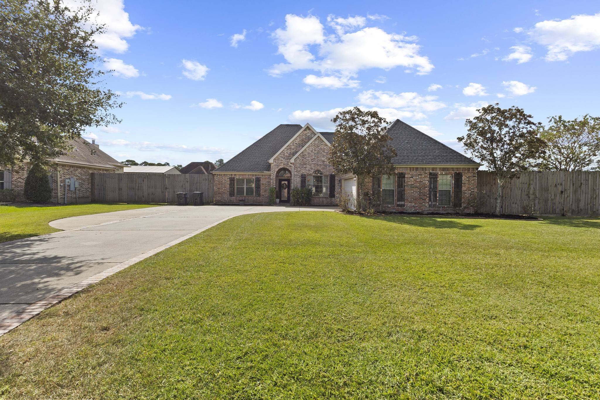 Orange, TX 77630,745 Joshua Circle