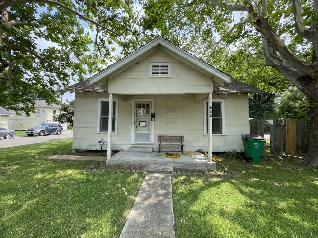 Baytown, TX 77520,600 E Fayle ST