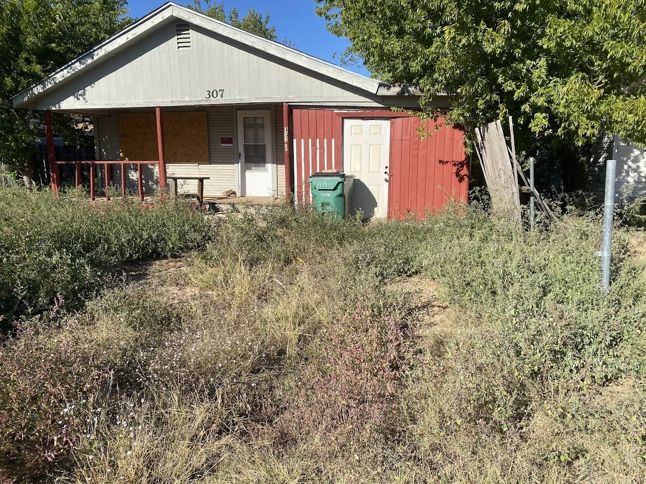 Electra, TX 76360,307 E Summit AVE