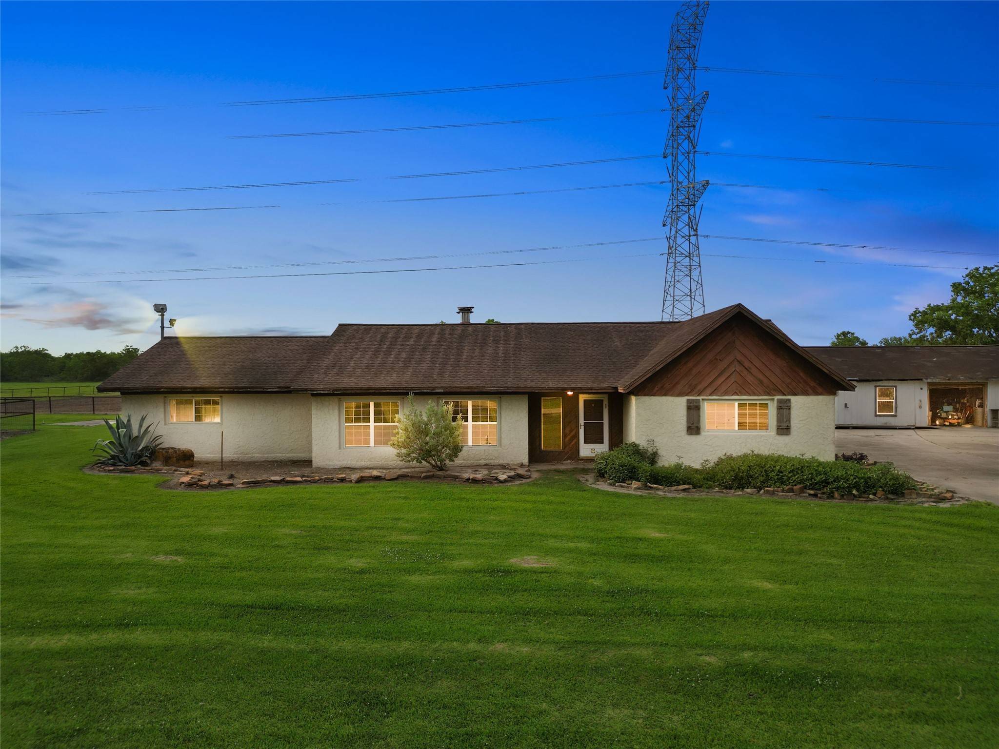 Alvin, TX 77511,1816 County Road 936b