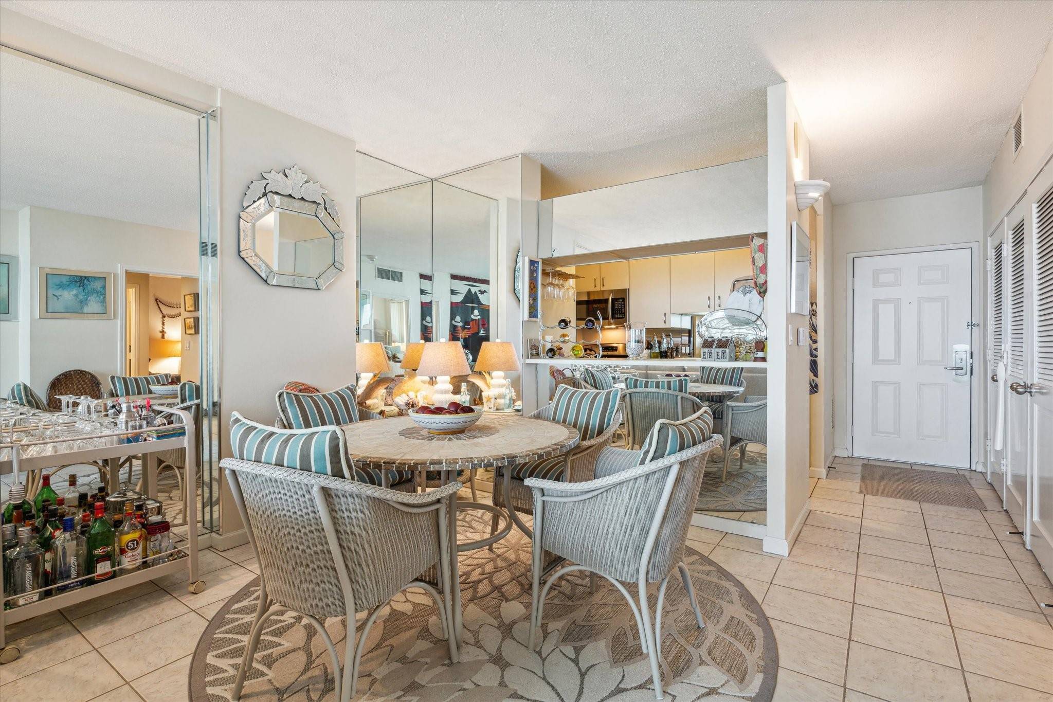Galveston, TX 77550,1401 E Beach DR #814