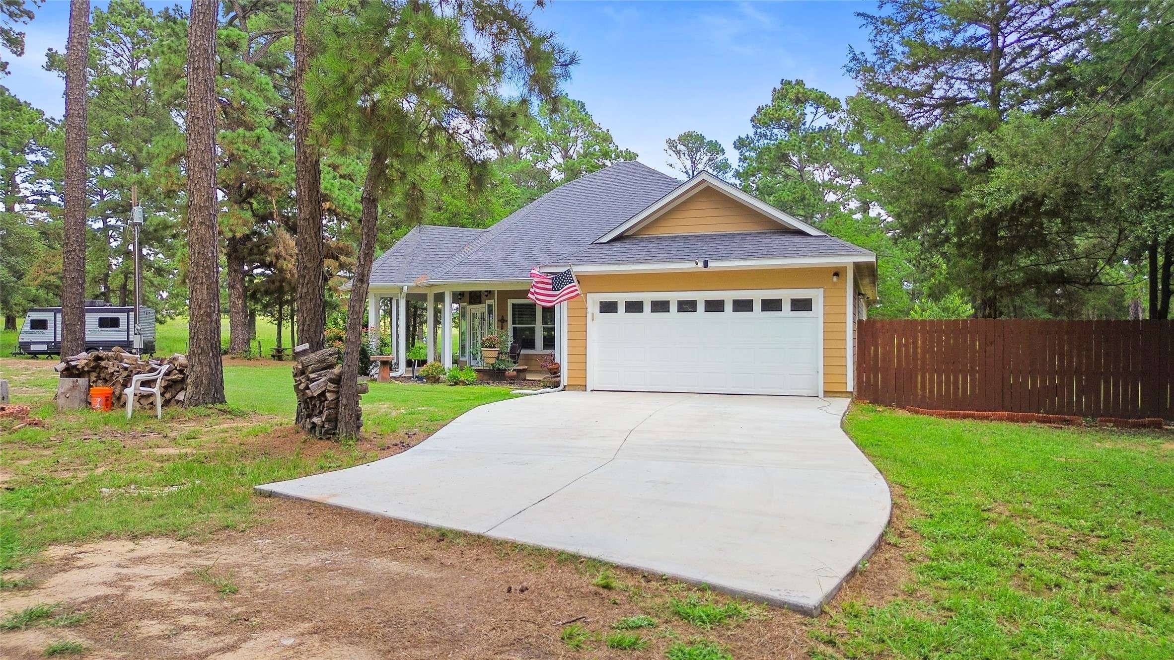 Smithville, TX 78957,847 Cottletown RD