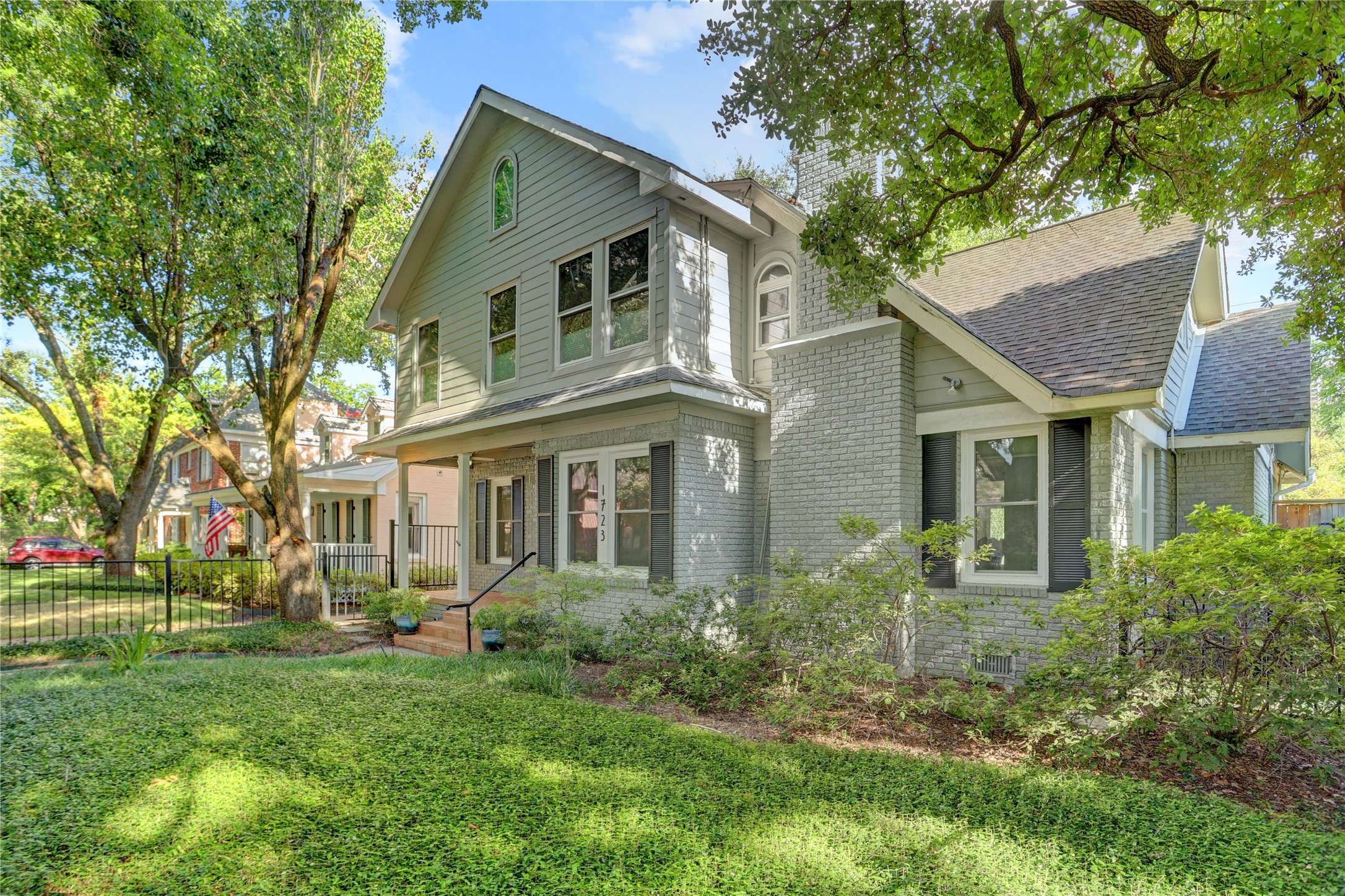 Houston, TX 77098,1723 Milford ST