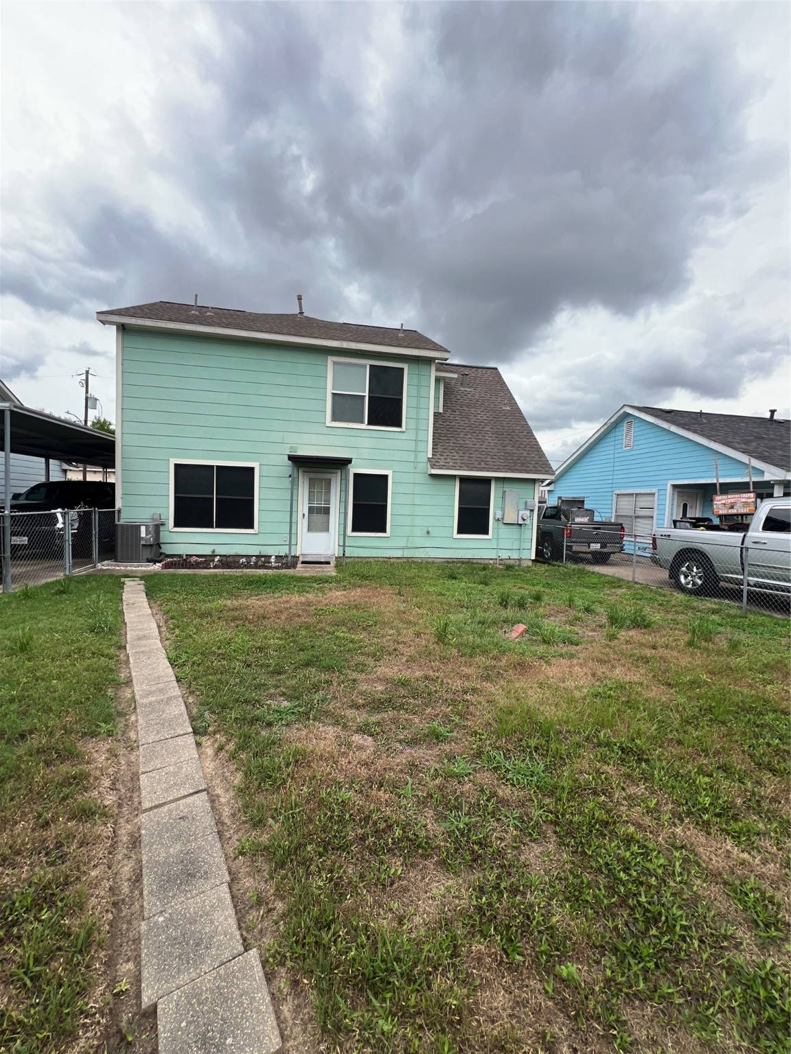 Houston, TX 77026,4710 Salina ST