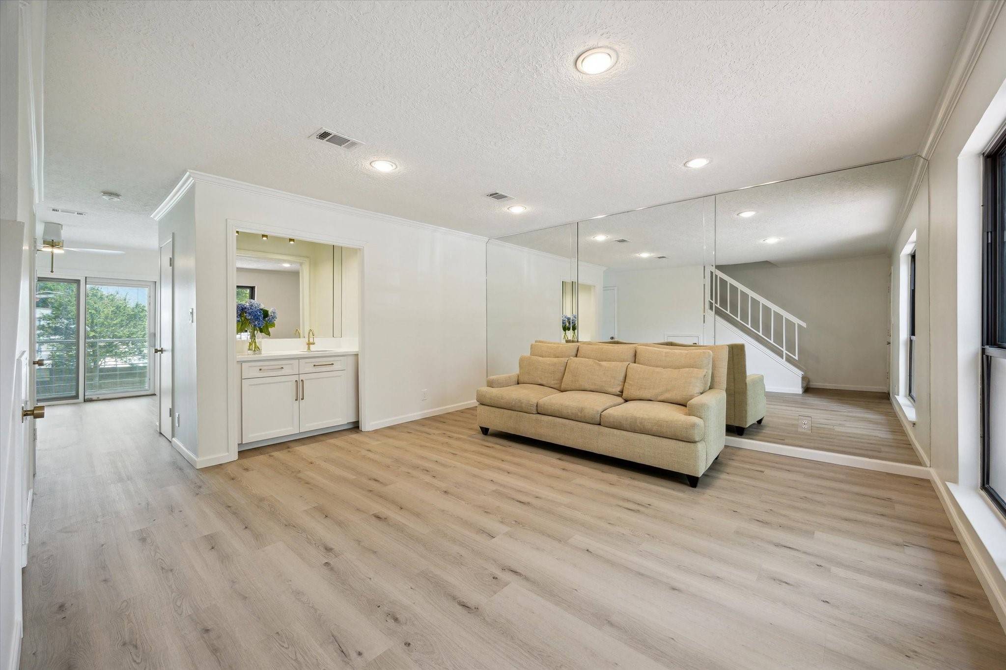 Seabrook, TX 77586,33 Lakewood LN