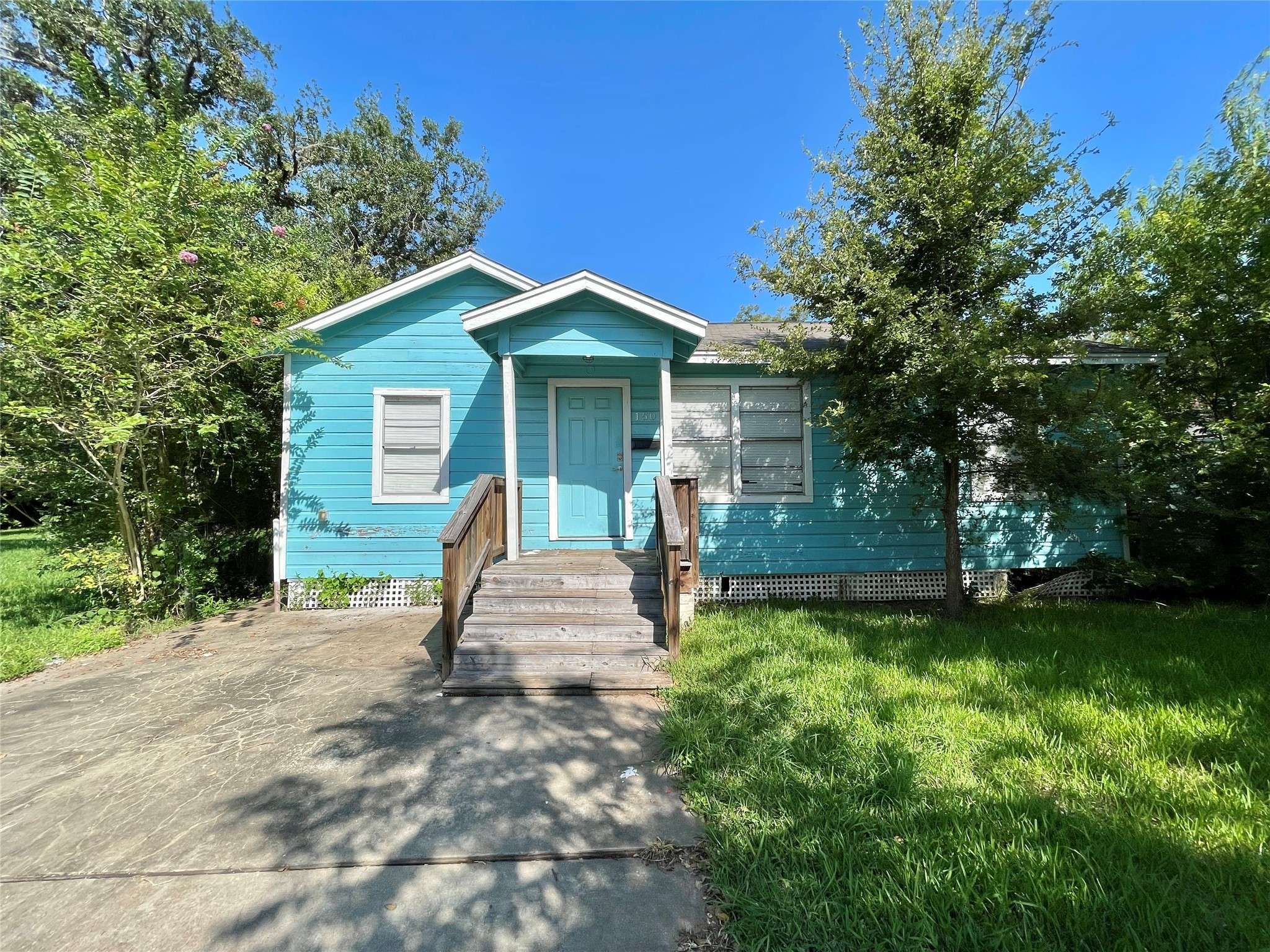 Lake Jackson, TX 77566,150 Huisache ST