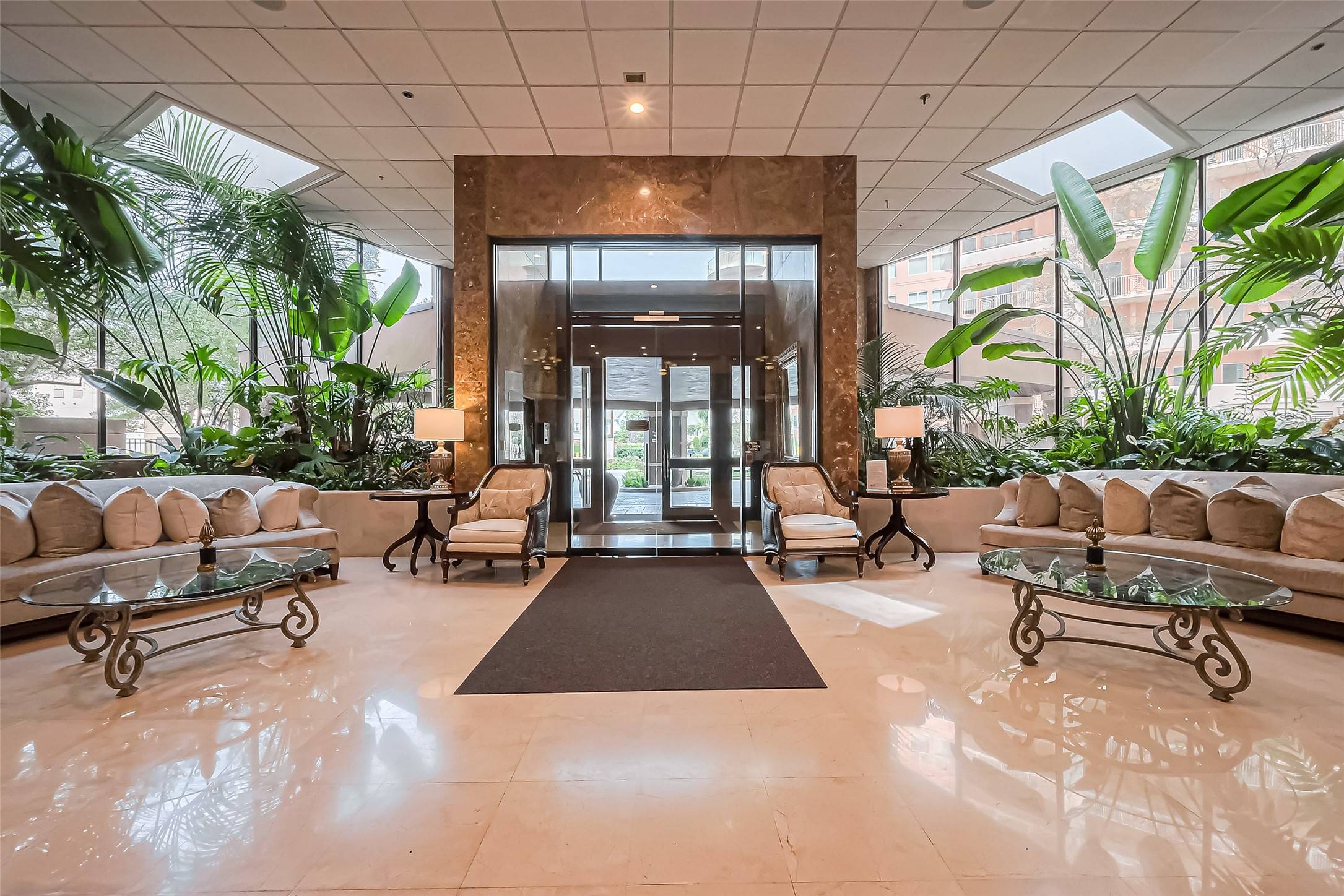 Houston, TX 77056,3525 Sage RD #1517