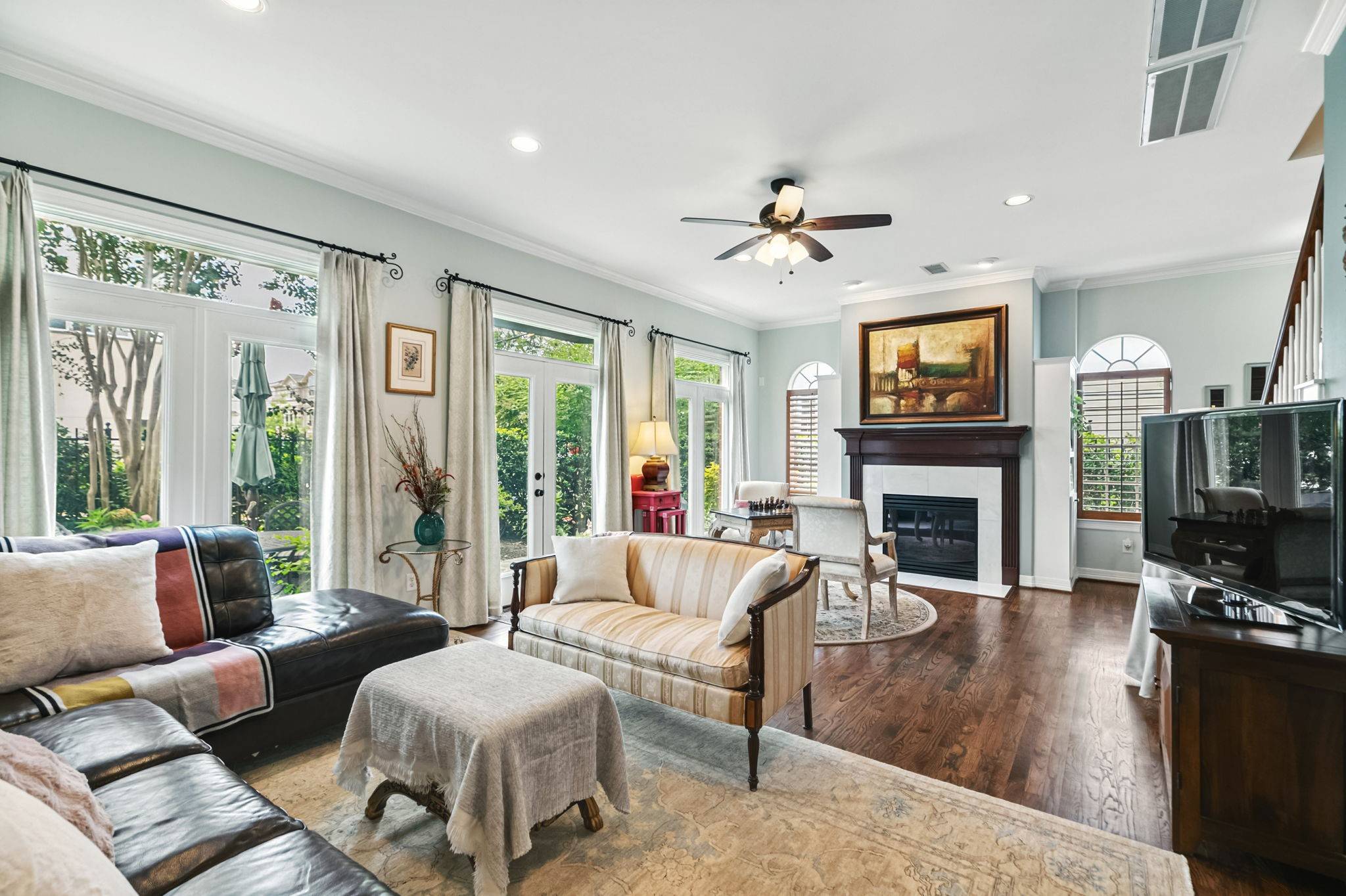 Houston, TX 77007,710 Roy ST