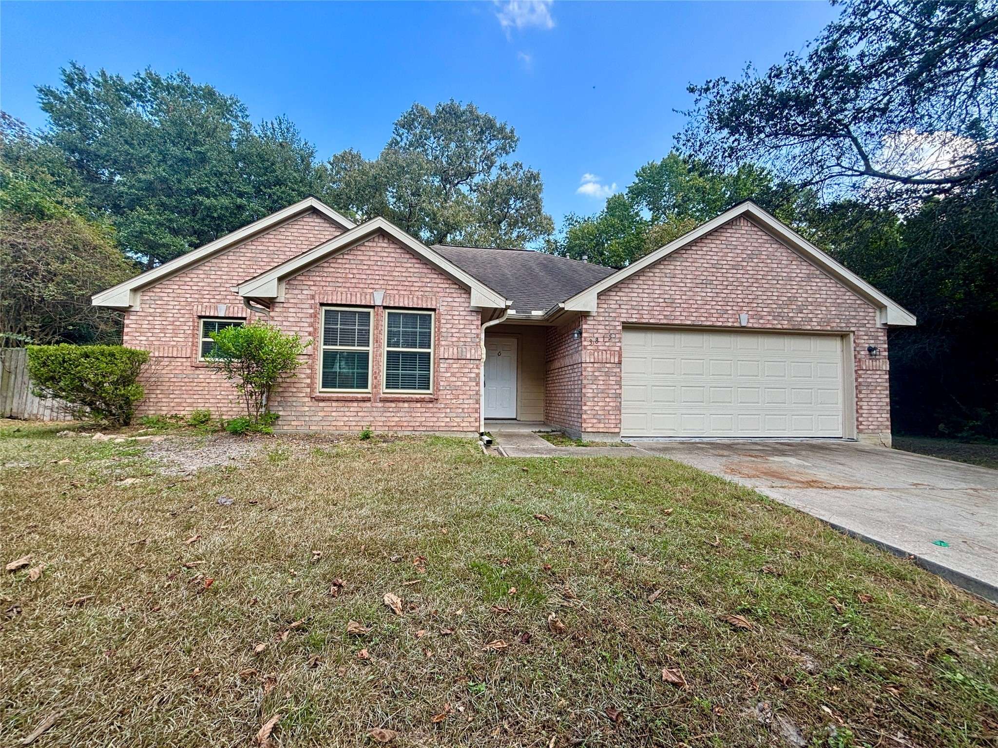 Conroe, TX 77302,3815 Maple DR