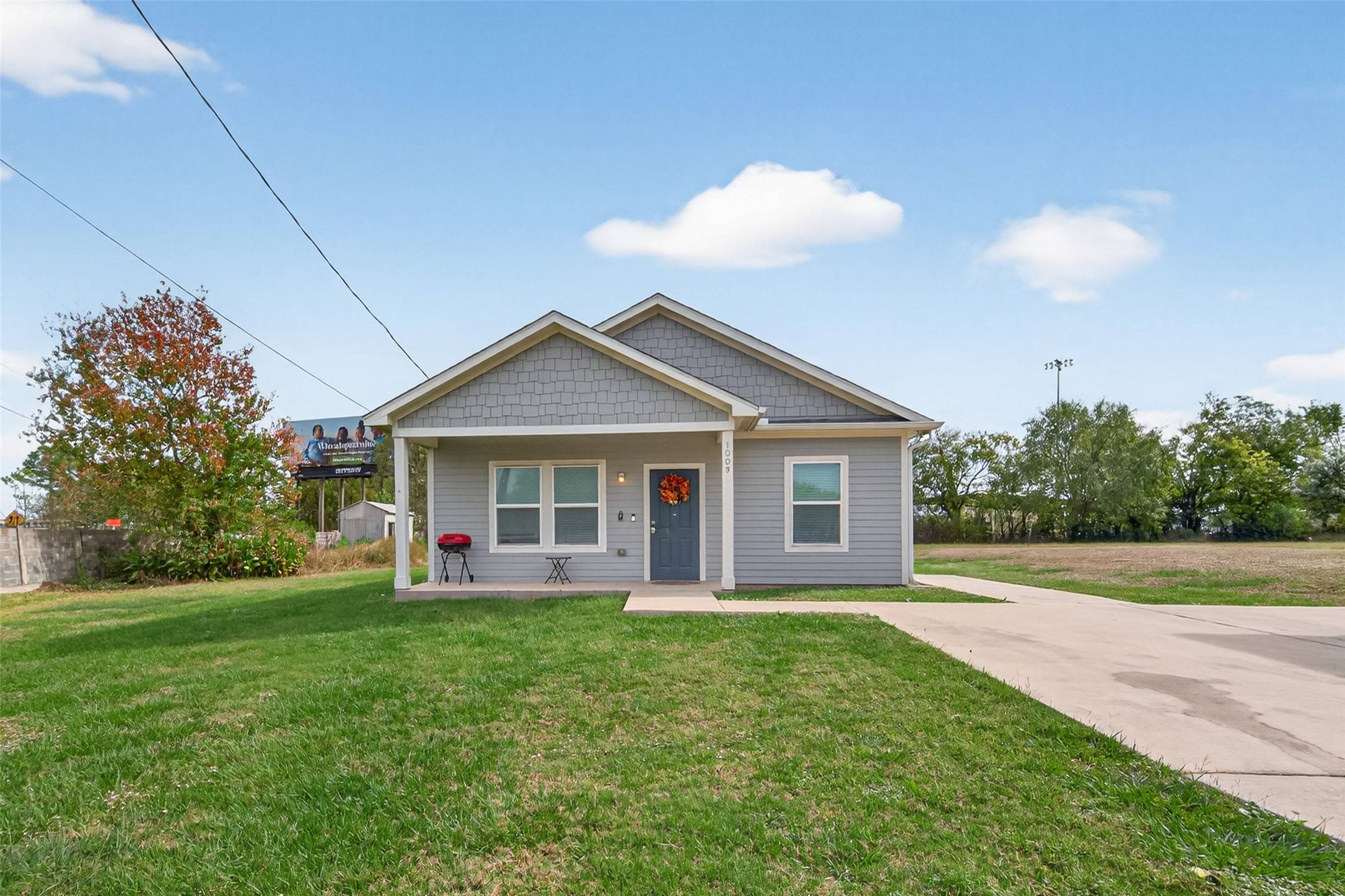 Houston, TX 77051,1009 Niagara ST