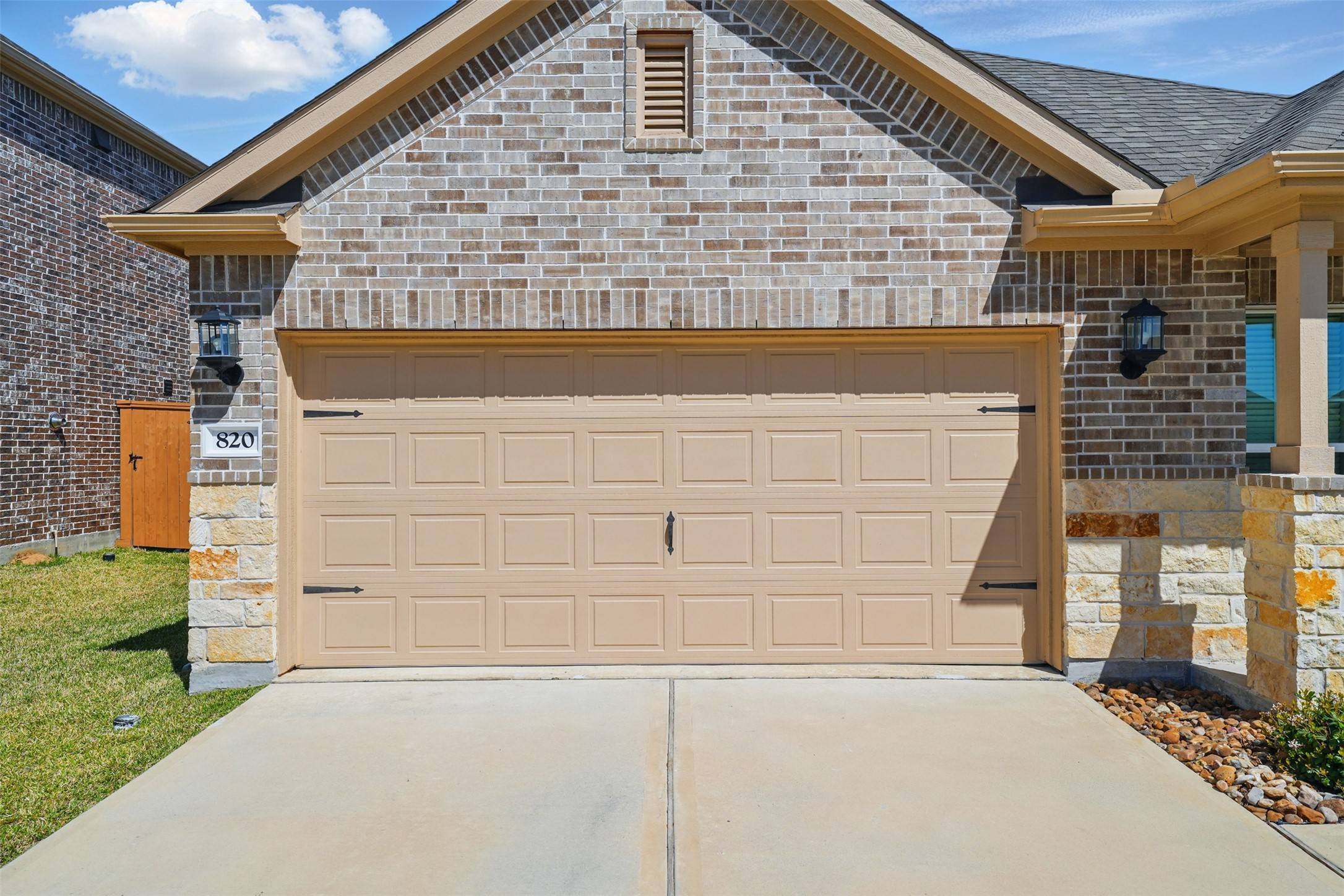 Conroe, TX 77304,820 Dawn Redwood CT