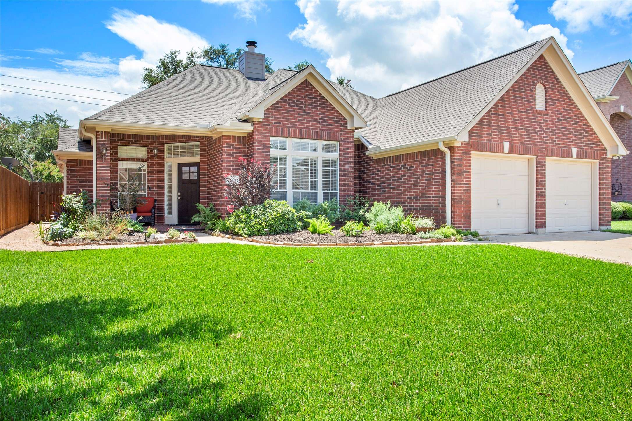 La Porte, TX 77571,10934 Thornwood DR