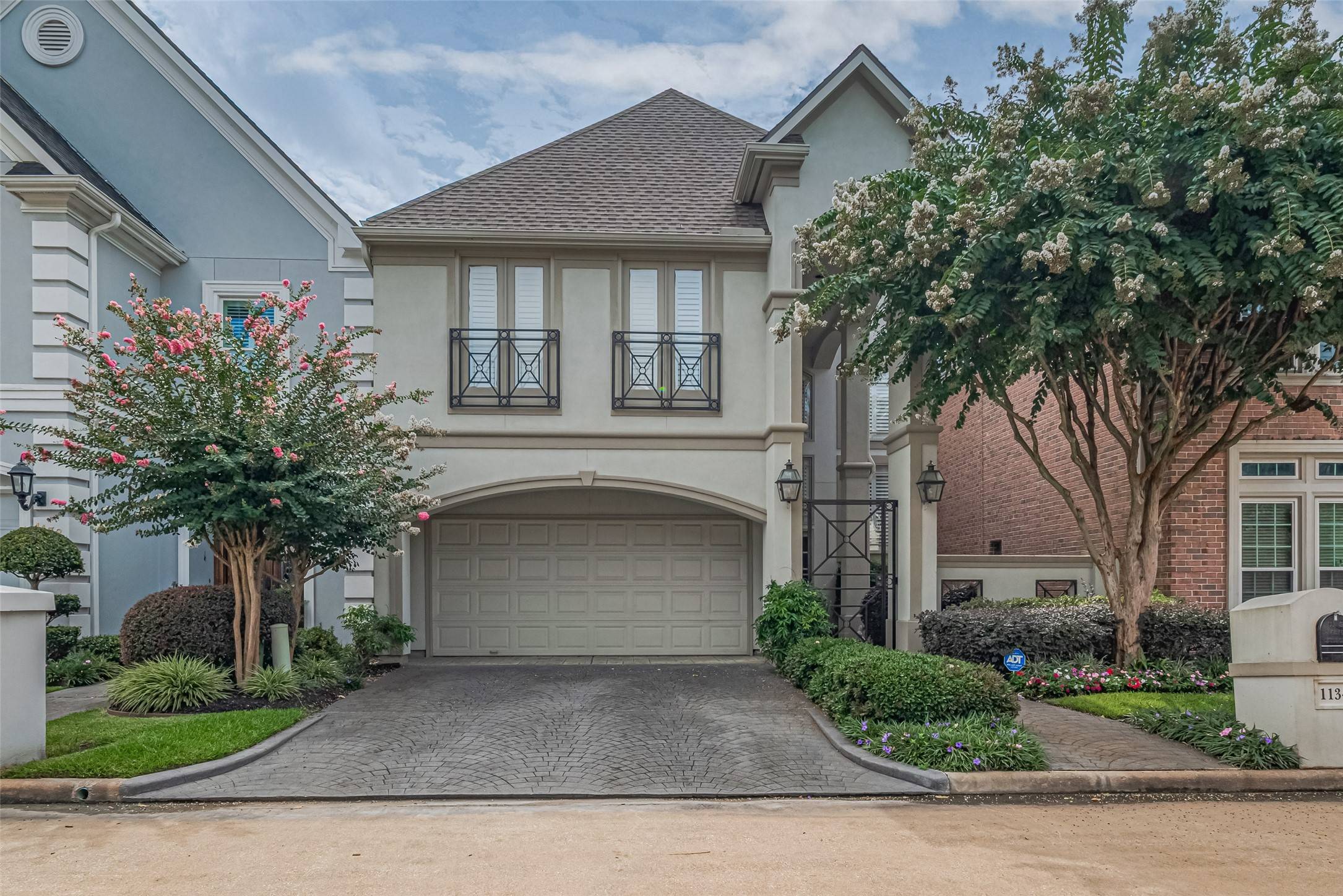 Houston, TX 77063,1134 Bayou Island DR