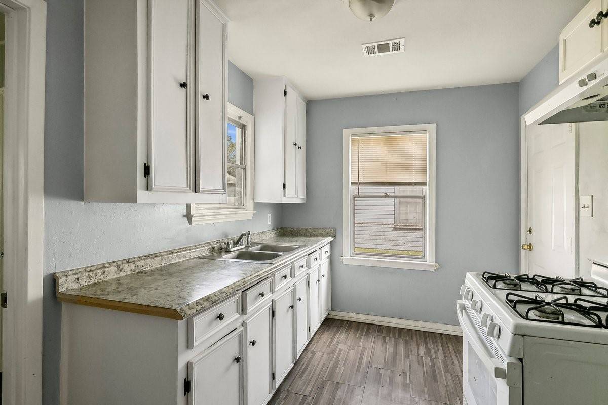 Orange, TX 77630,2228 Norwood DR