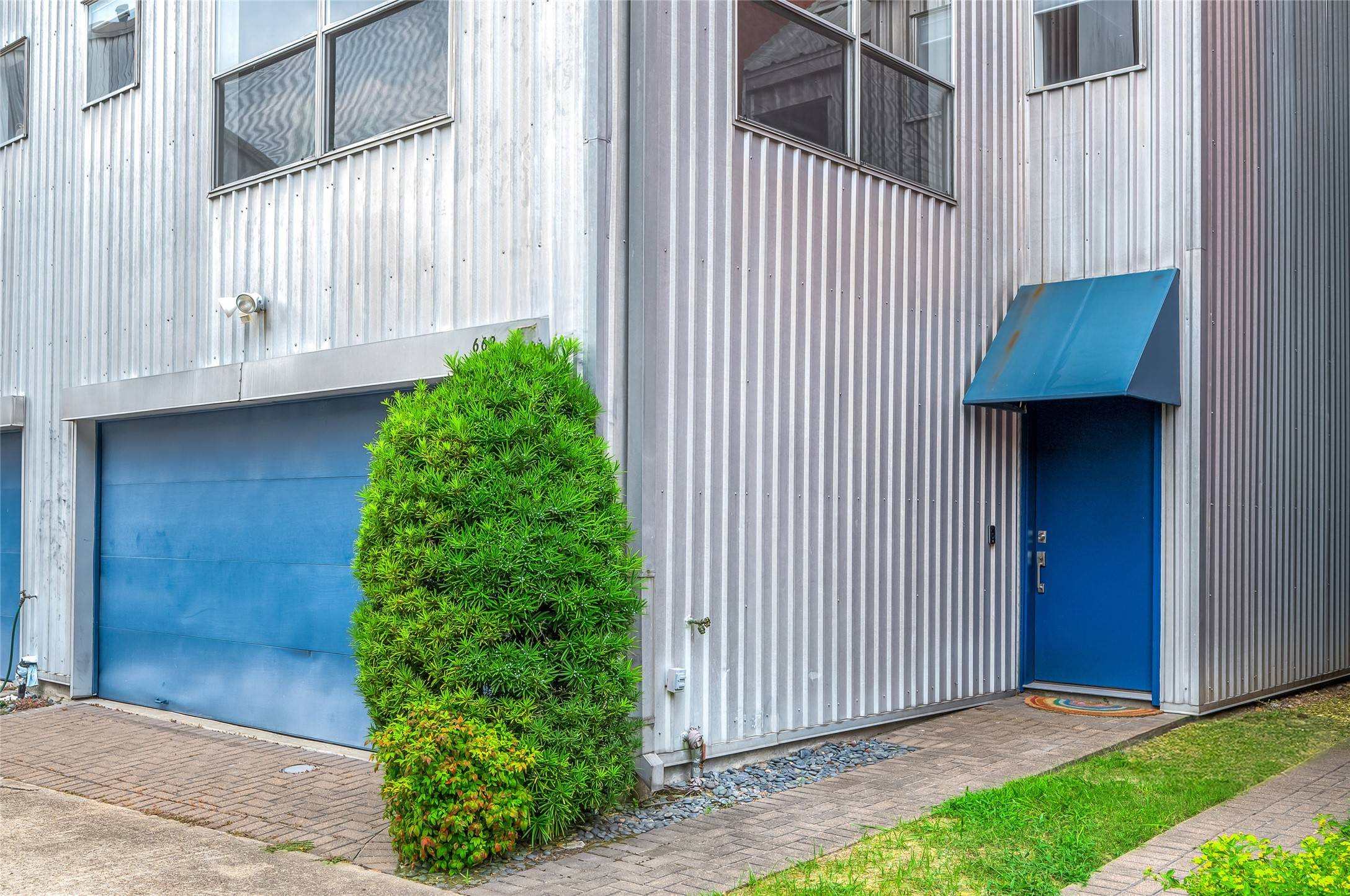Houston, TX 77007,668 Lester ST