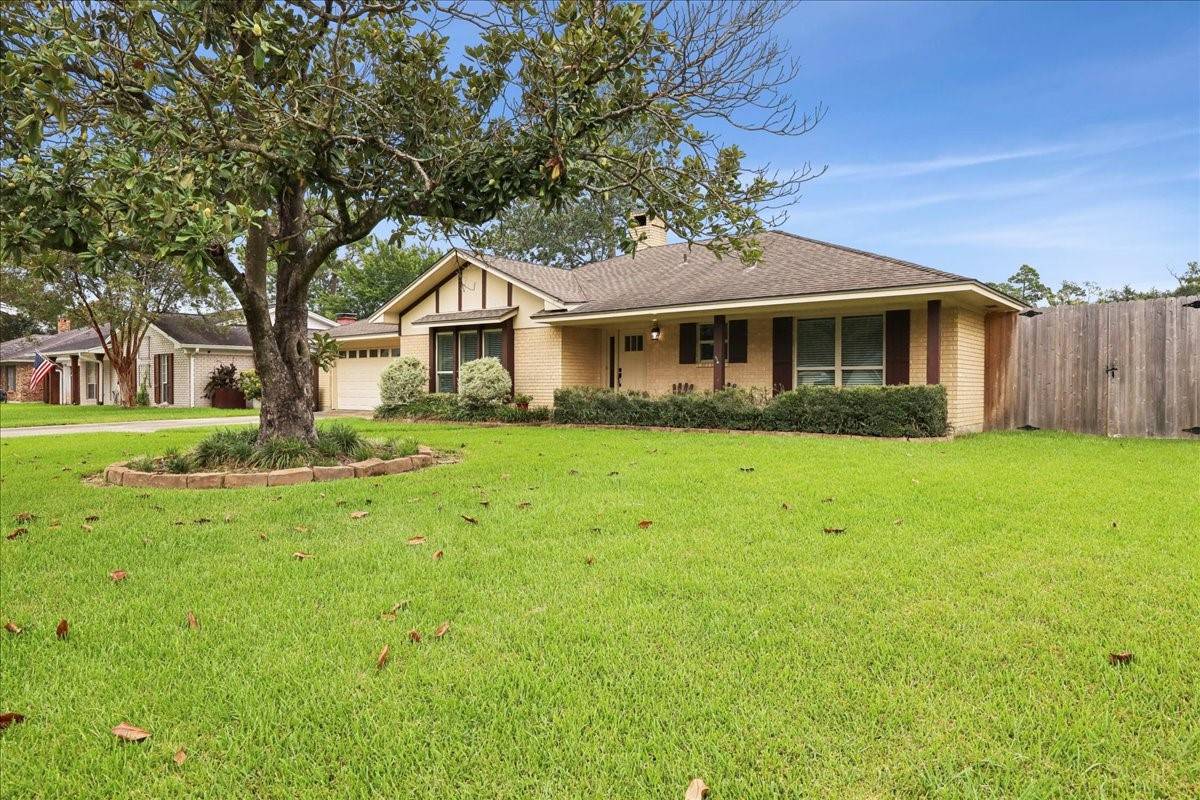 Beaumont, TX 77706,1370 Sheridan LN