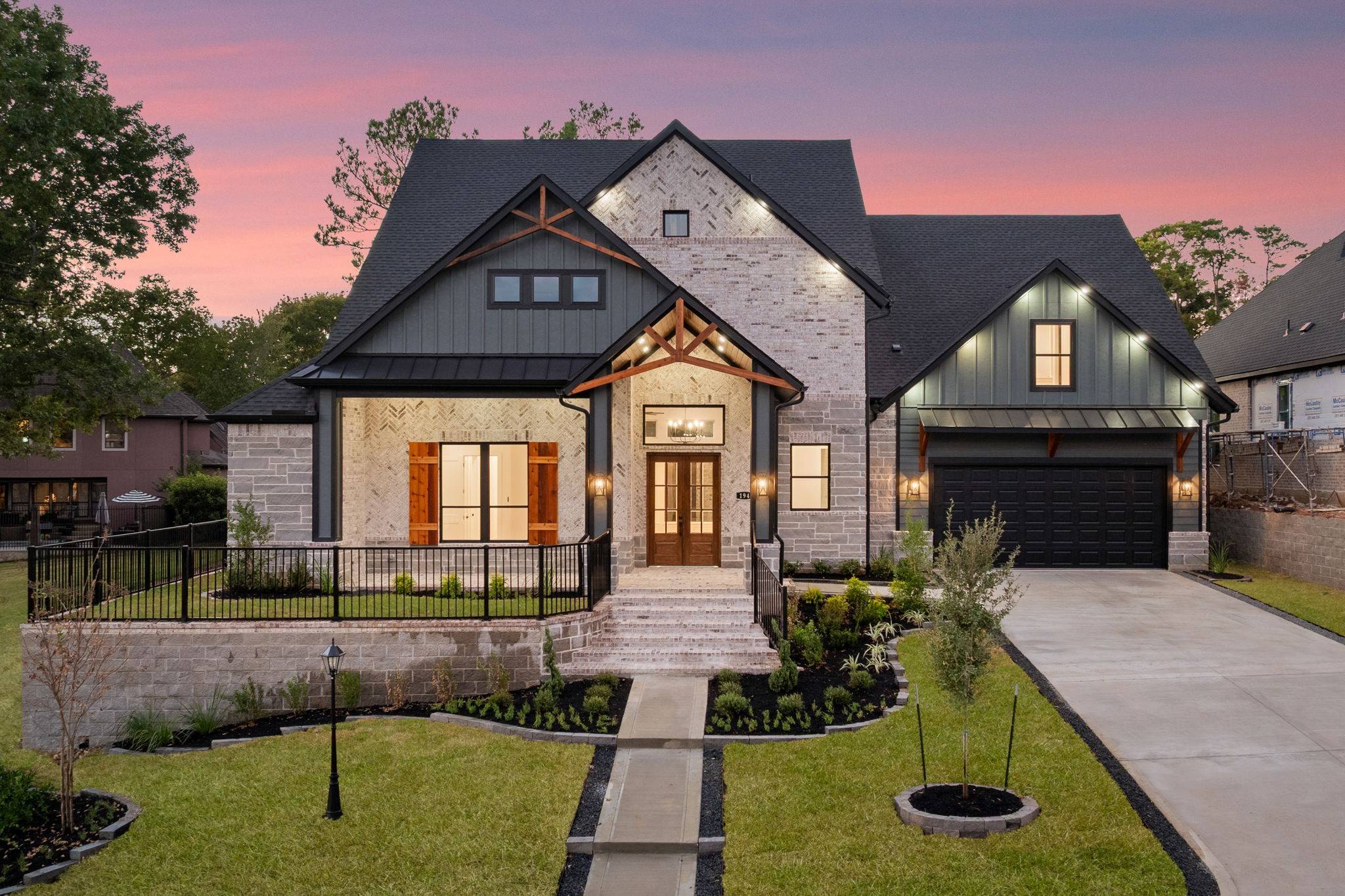 Montgomery, TX 77356,194 Victoria CT