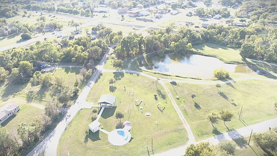 Kosse, TX 76653,105 E Washington
