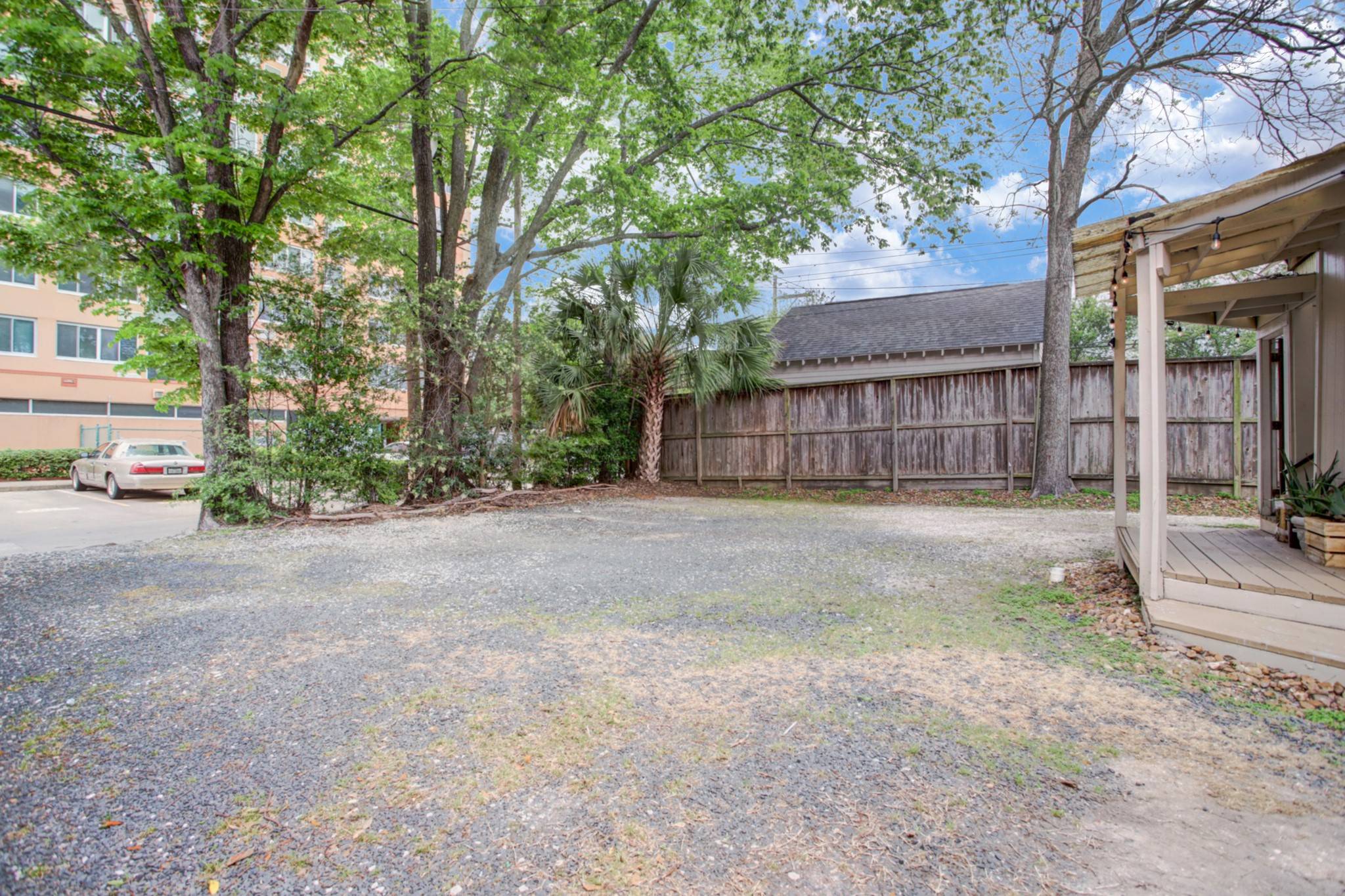 Houston, TX 77008,1847 Harvard ST