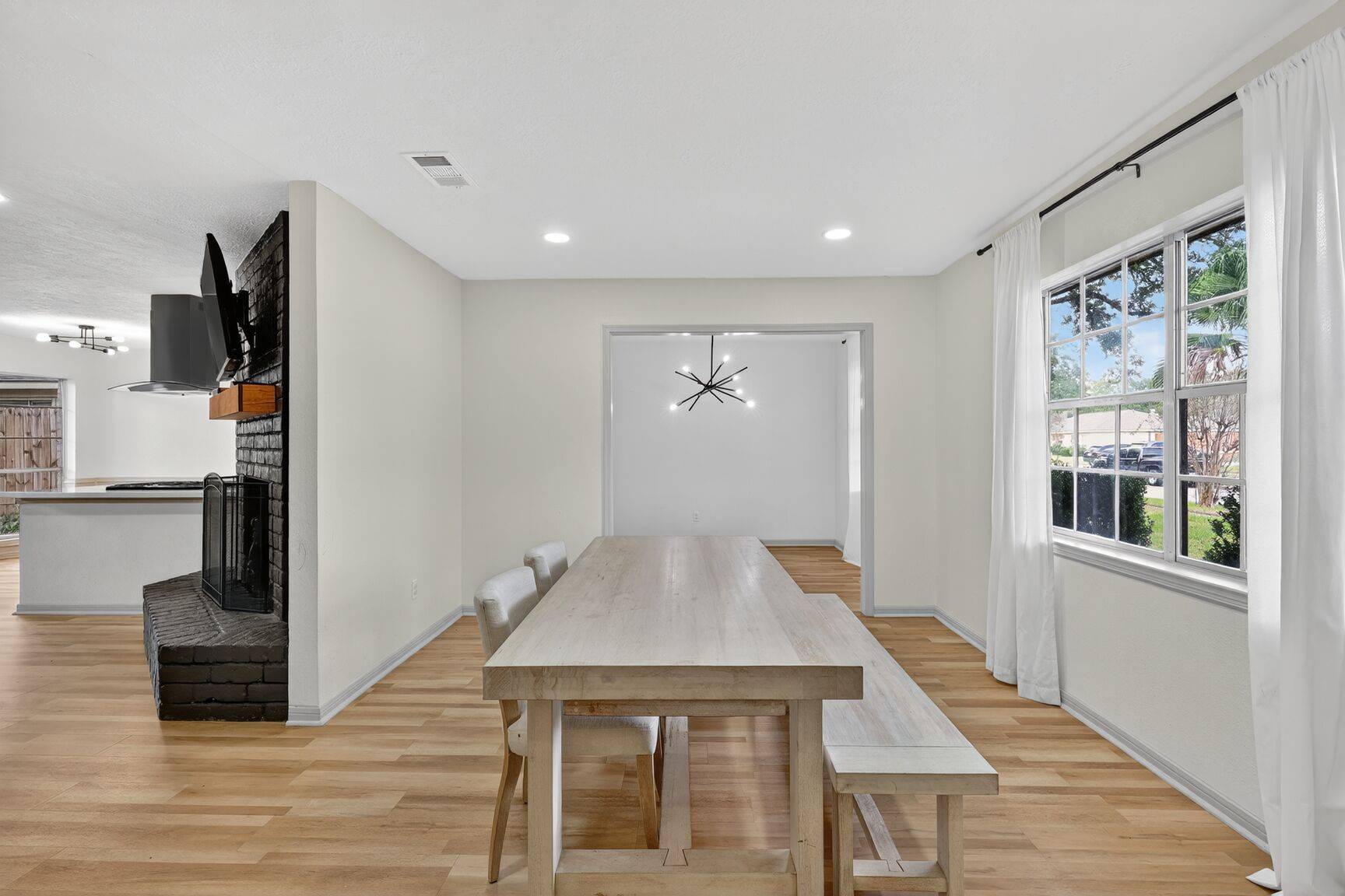 Houston, TX 77062,16122 Rill LN