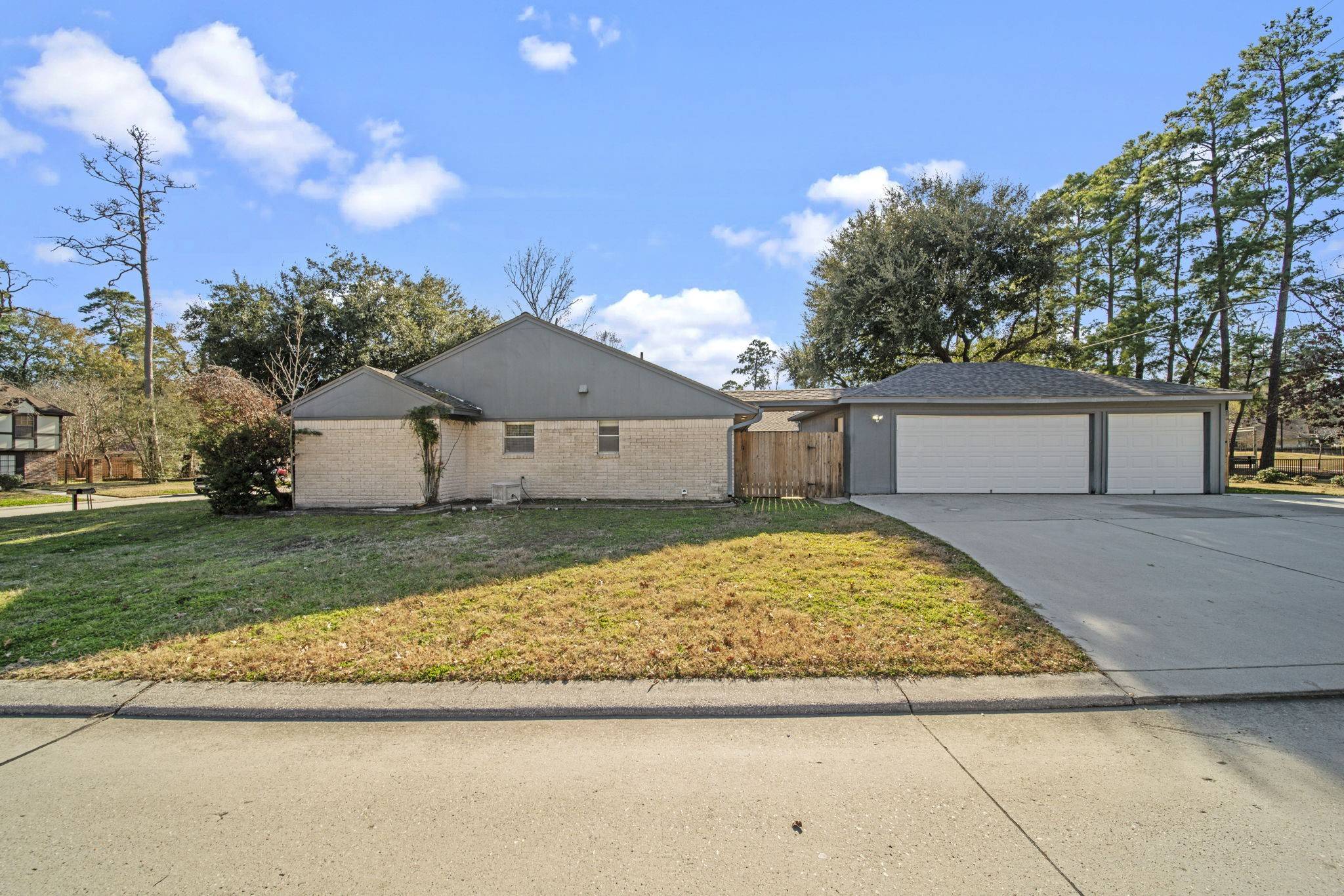 Shenandoah, TX 77381,28819 Enchanted DR